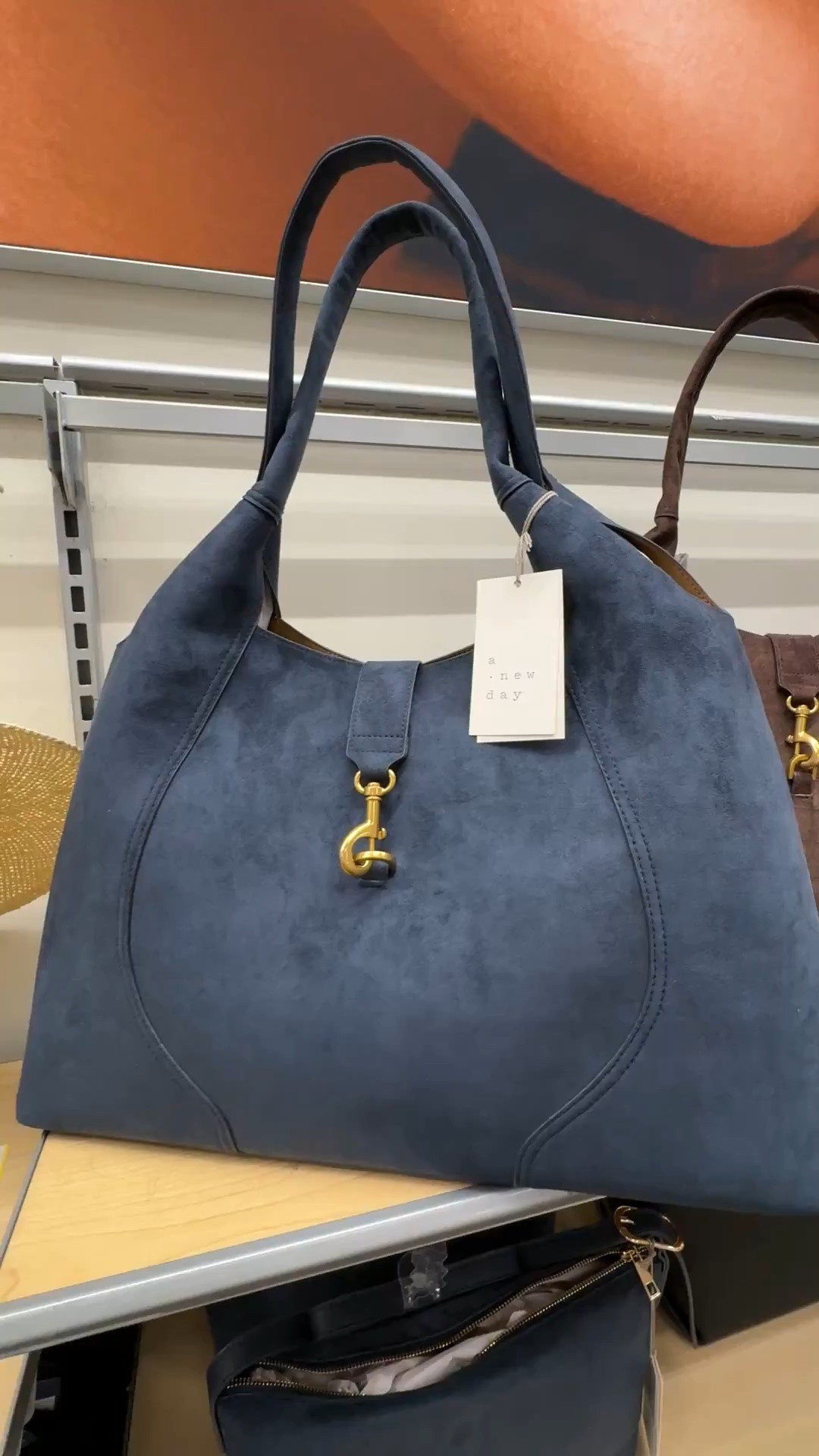 Prettiest suede bag for fall