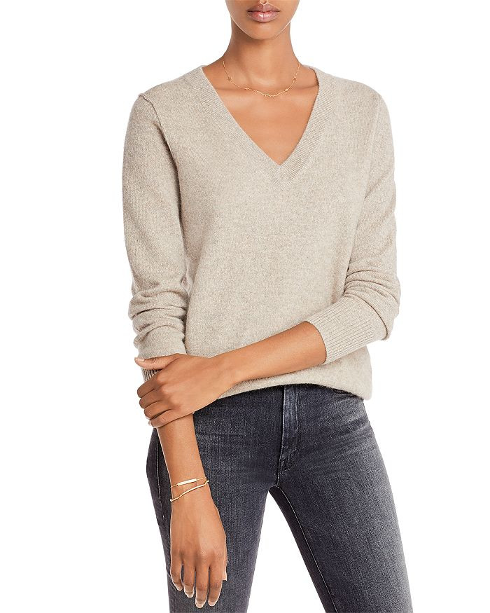 V-Neck Cashmere Sweater - 100% Exclusive | Bloomingdale's (US)