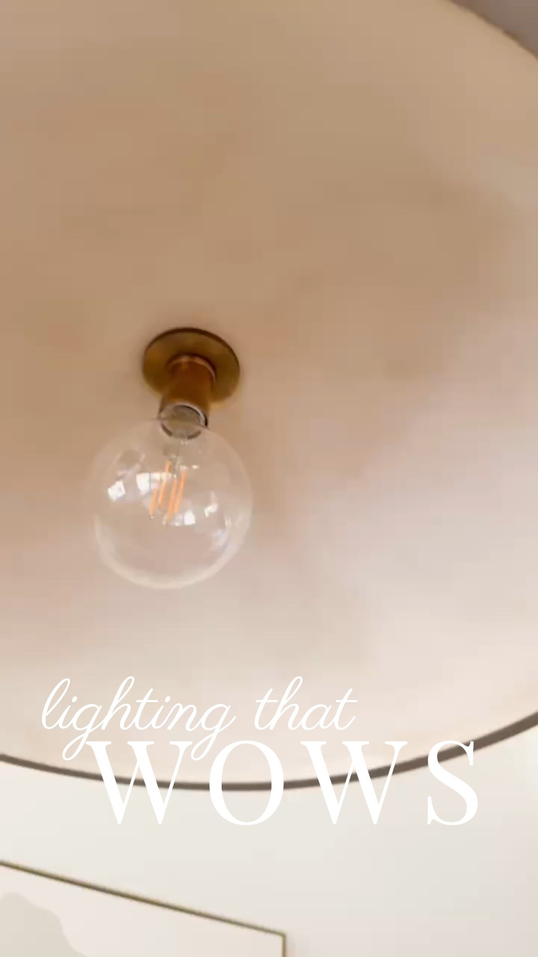 Design is in the details ✨
From oversized dome pendants to styled shelving and natural greenery 🌿—this dining room blends warmth, texture, and simplicity. A modern-meets-organic dream space 🤍

#porcheandco #homedecor #diningroomdecor #lightfixtures #shelfstyling #organicmodern #interiordetails #curatedhome #ltkhome #interiorinspo


#LTKOver40 #LTKHome #LTKStyleTip