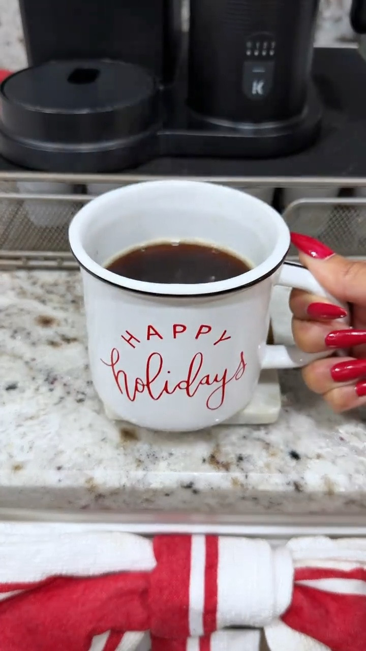 Vlogmas in session!🎄

#LTKdayinmylife #LTKHoliday #LTKmomlife