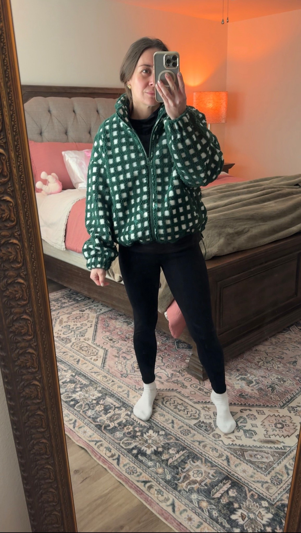 Cute checkered fleece Sherpa jacket from Amazon

#LTKmomlife #LTKFindsUnder50 #LTKActive