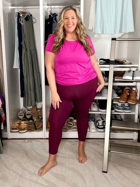 Plus Size Athleta Look! I wear a 2X in the top, bra, and leggings! These leggings are the best I have ever worn and do not ride up!

#LTKSeasonal #LTKActive #LTKplussize