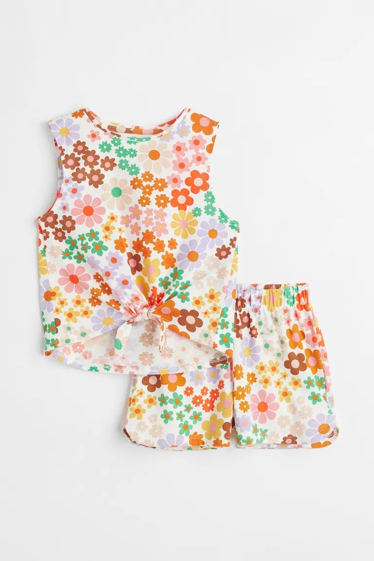 Set with a top and coordinated shorts in soft cotton jersey. Sleeveless top with a decorative tie... | H&M (US)