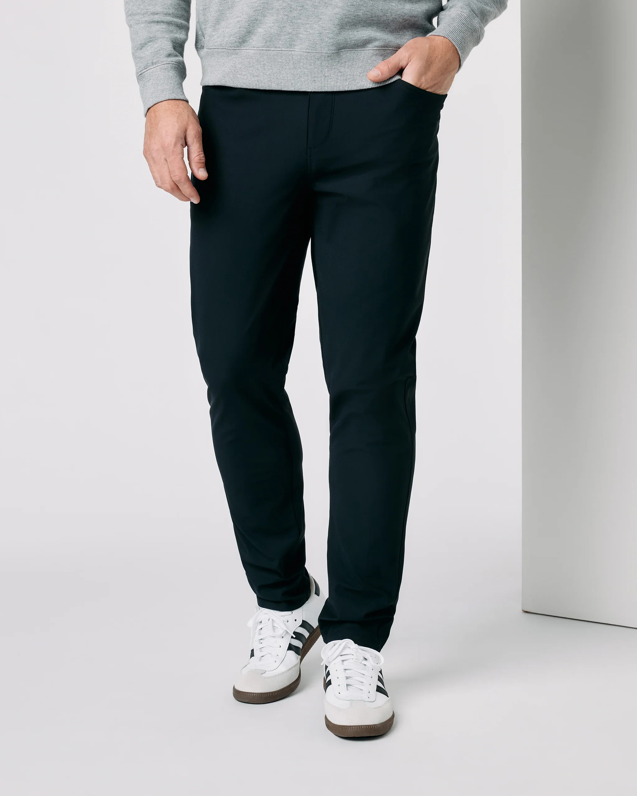 Meta Pant | Ink Navy 5-Pocket Pants | Vuori | Vuori Clothing (US & Canada)