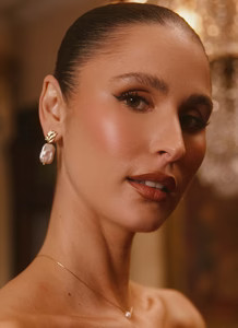 Divinely Earrings - Gold | Peppermayo (Global)