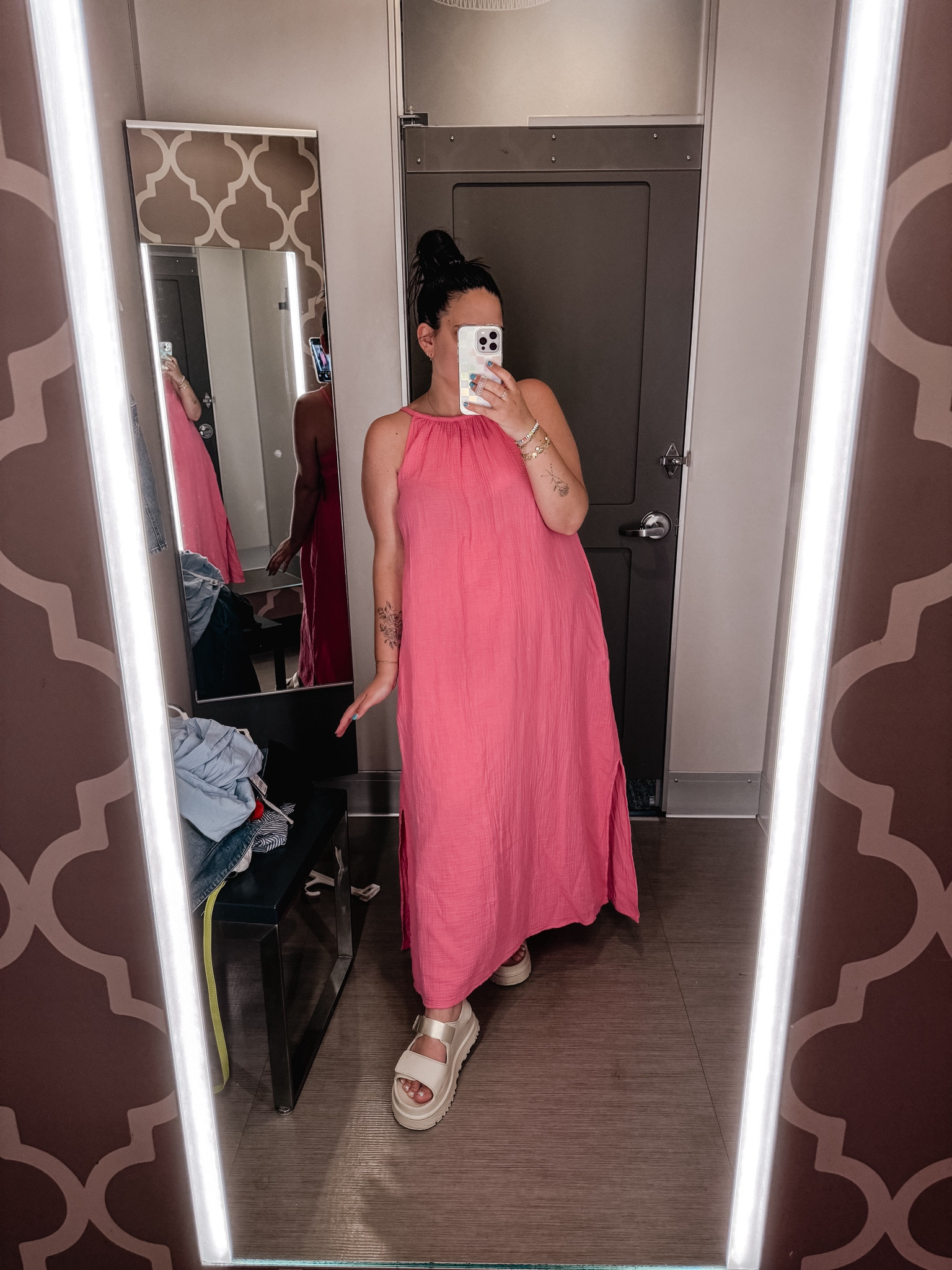 Such a good throw on dress - wearing a size large

#LTKFindsUnder50 #LTKSaleAlert #LTKSummerSales