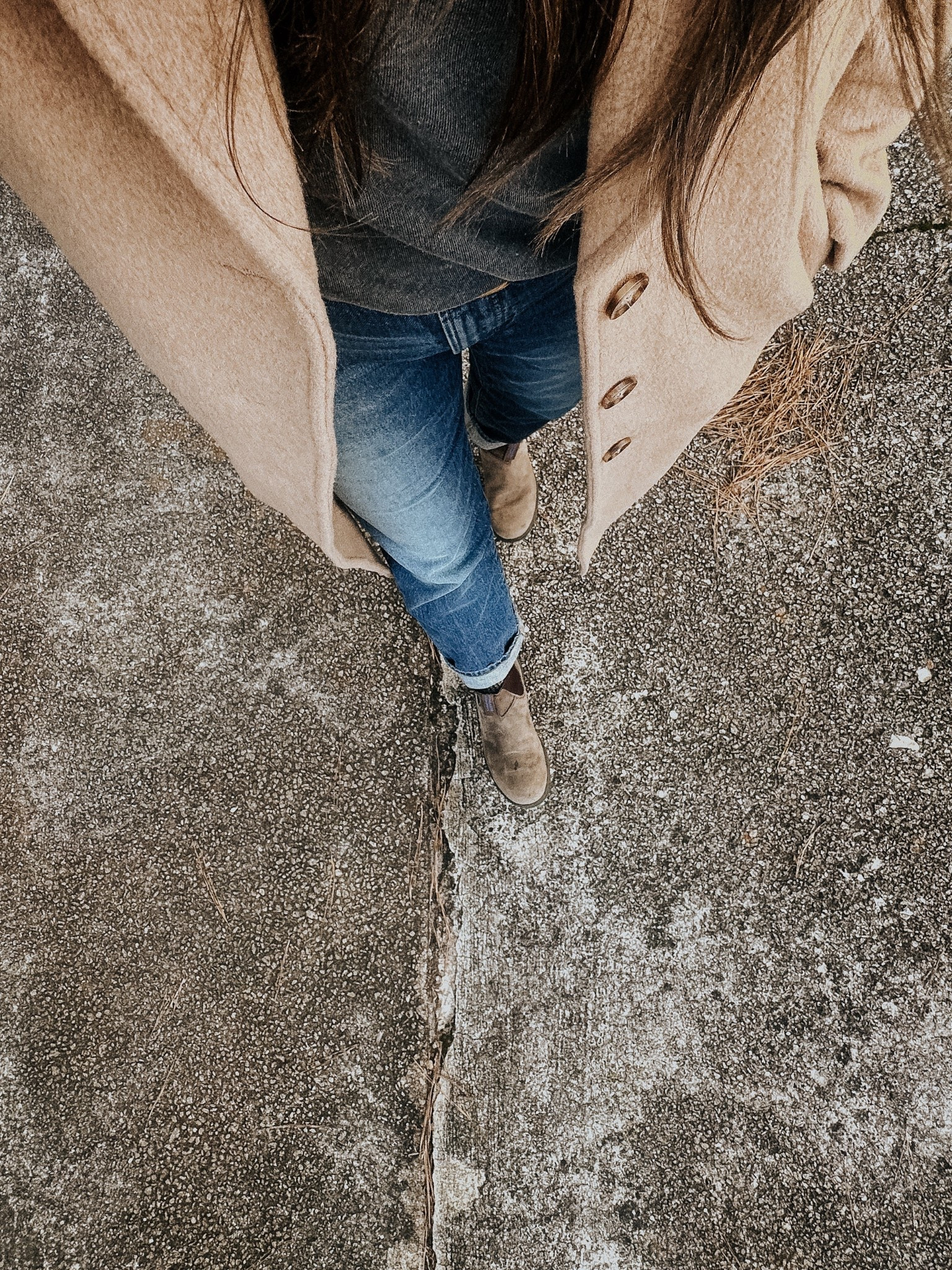 Layers szn. 

Abercrombie coat, trench coat, wool coat, winter wear, ootd, tan coat, 

#LTKHoliday #LTKSeasonal #LTKootd