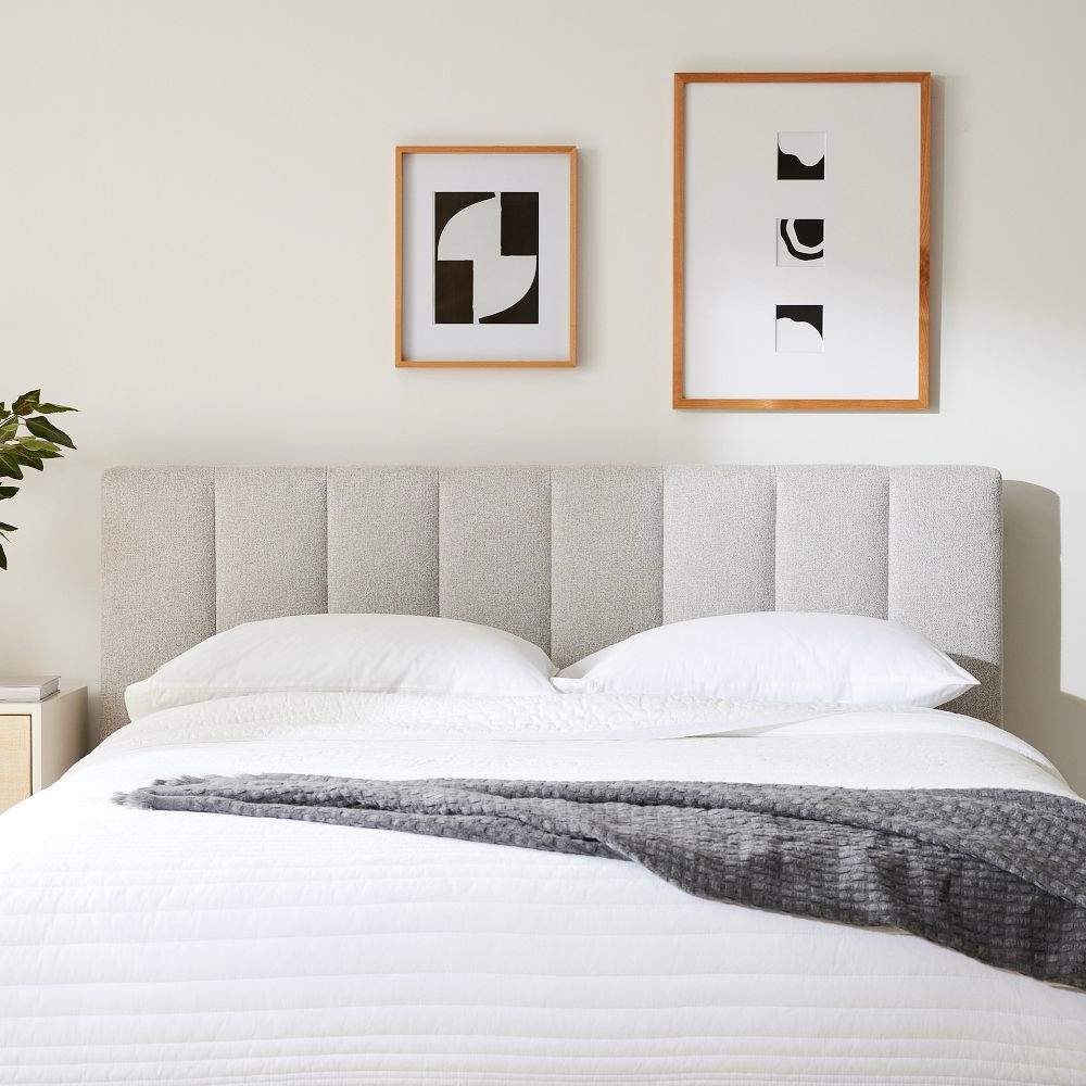 Emmett low profile bed

Best seller from West Elm. Low profile bed, comes in many different fabric colors  

#LTKmomlife #LTKU #LTKHome
