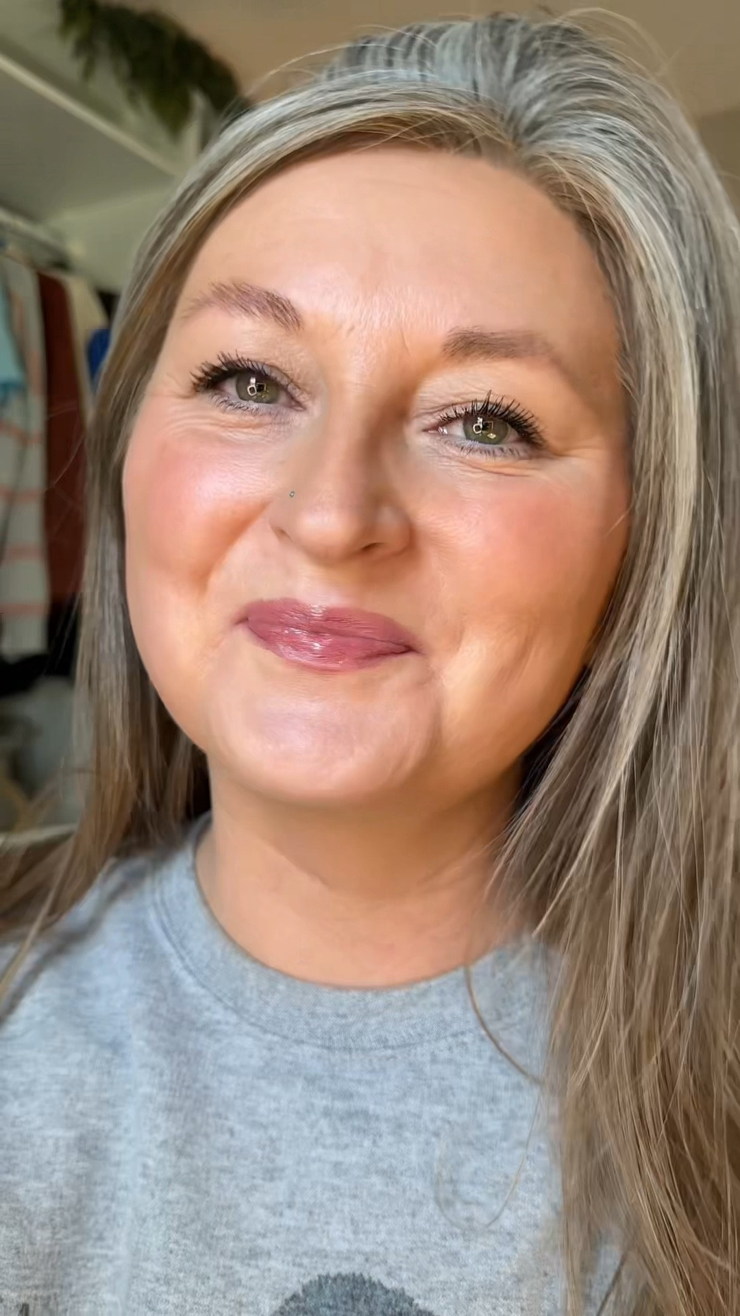 Get ready with me while I do my everyday no-makeup makeup… just slightly elevated. Tried a few new things and honestly loved how it turned out 💕✨💋

#breastcancerdiary #livingwithbreastcancer #nomakeupmakeup #over40makeup #beautyinmy40s

#LTKOver40 #LTKselfcare #LTKBeauty