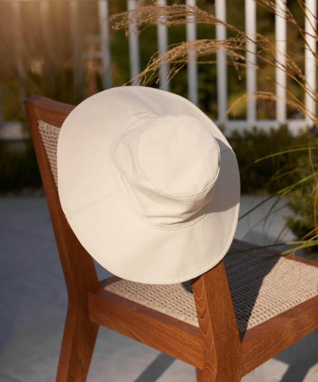 Cotton Canvas Sun Hat | Jenni Kayne