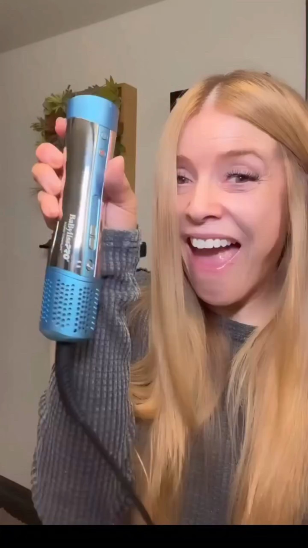 One base. Endless styles. 👀 Meet the tool that’s changing my hair game.

Say hello to the @babylissprousa Style/Switch — the multitasking tool every stylist (and anyone who loves great hair) needs. ✨
I started with just the base to power dry — it’s curved, compact, and easy to grip. Then I twisted on the paddle brush attachment for an instant smooth, frizz-free finish.
✅ Power + heat memory
✅ Pause + cool shot buttons
✅ Simple twist + lock system
And this is just the beginning… there’s also a diffuser, round brush, smoothing attachment, and more 👀

Stay tuned — I’m breaking down each one in this new #StyleSwitchSeries 💥

Drop a 💨 if you’re ready to see which attachment I try next!

#BaBylissPro #StyleSwitch #ProStylistTips #BlowoutTools #HairStylistApproved #SmoothHairTips #ProHairFinisher #HairTools #BlowdryLikeAPro #FrizzFreeFinish #StylingSeries #HealthyHairTools #confidentstylistpro#LTKCyberWeek

#LTKGiftGuide #LTKBeauty