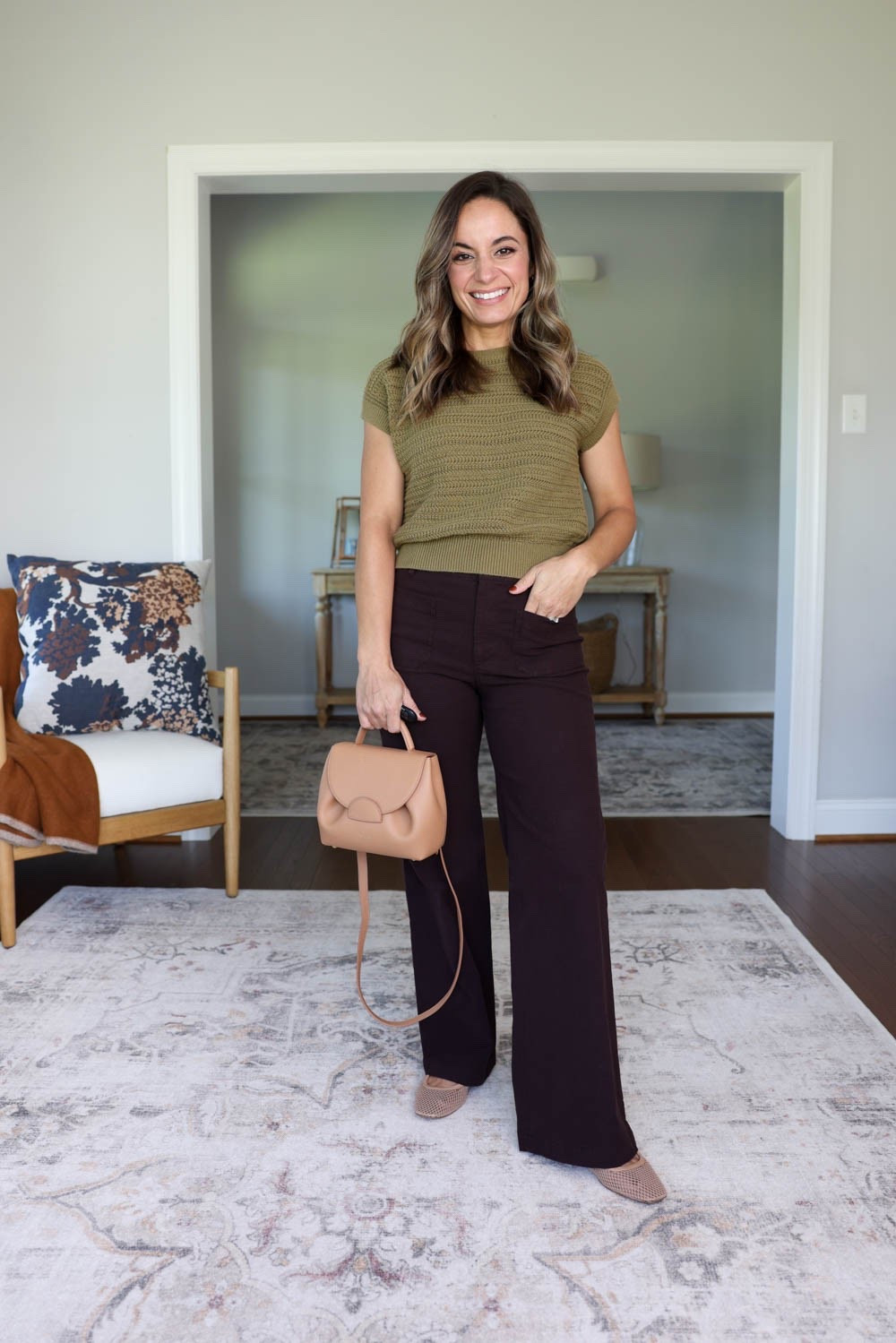 Five outfit ideas with a pair of brown pants for petites! 

Pants (J.Crew Factory): petite 24 / 10” rise / 28” inseam / true to size fit 

Top (BR Factory): xxs 
Ballet flats (Dolce Vita): true to size

For size comparison: 32”, 24”, 36” / 25” ankle inseam 27.5-28” full length inseam

#LTKPetite