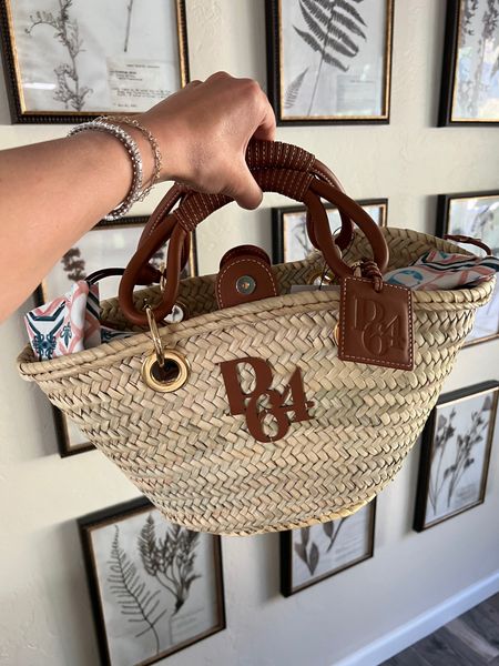 the summer bag of my dreams ⛅️ 

summer bag, raffia bag, raffia bag recommendation, paris 64 bags 

#LTKitbag