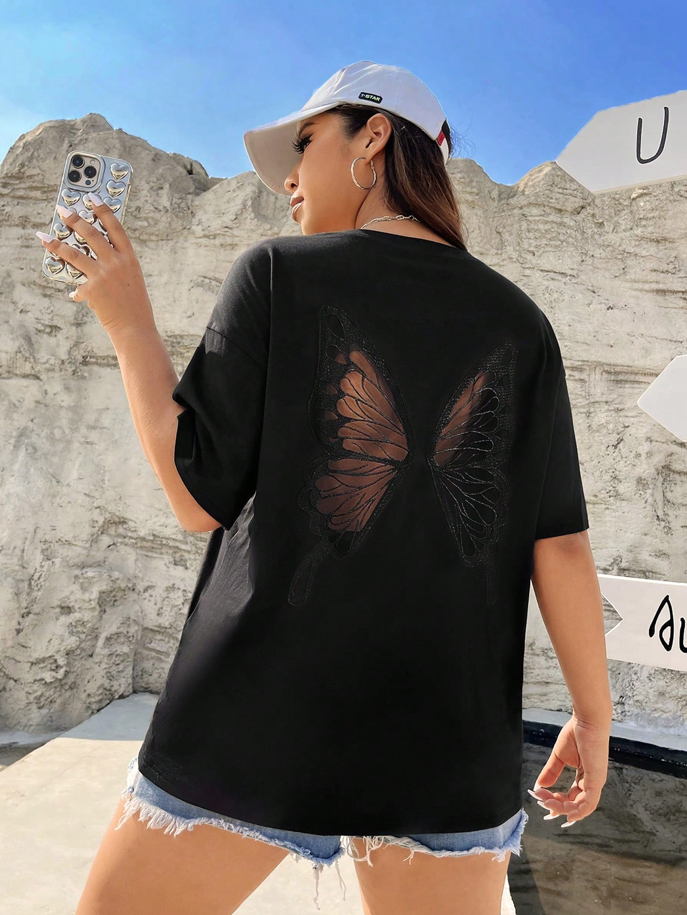 SHEIN EZwear Plus Size Women's Drop Shoulder Short Sleeve T-Shirt With Butterfly Net Back Patchwo... | SHEIN