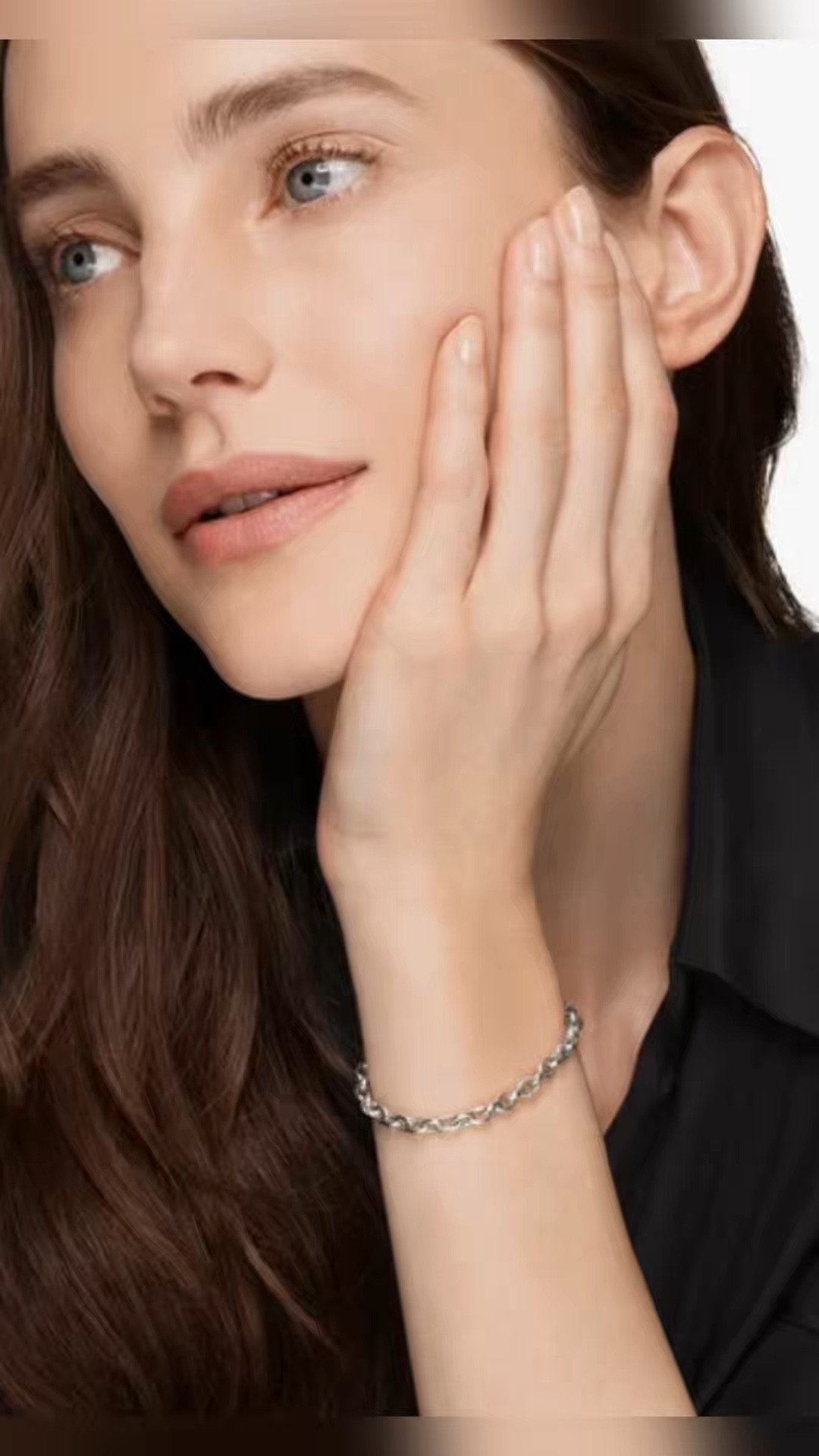 PETITE CHAIN BRACELET

Too soon to buy? Love ‘❤️’ this post in my shop to get a price drop notification. 

🔗https://bit.ly/RBHOUSEWIFE

RealBoringHousewife on the LTK app

#LTKgrwm