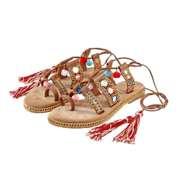 Sandale, Quasten, Schnürung, Ethno-Look | Impressionen (DE)