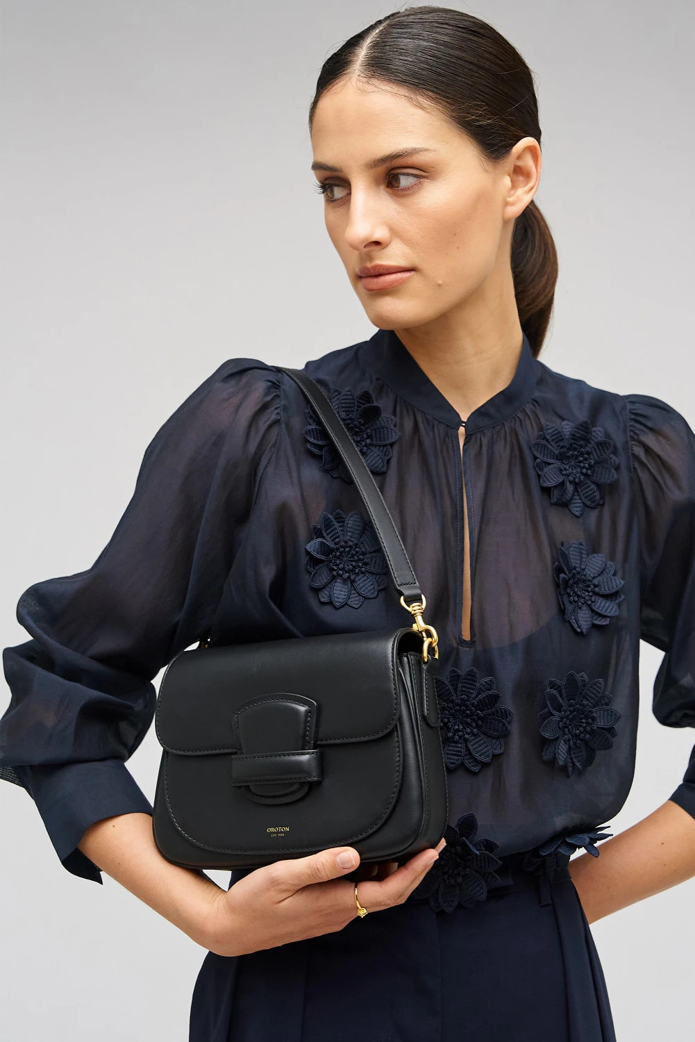 Carter Small Day Bag | Oroton