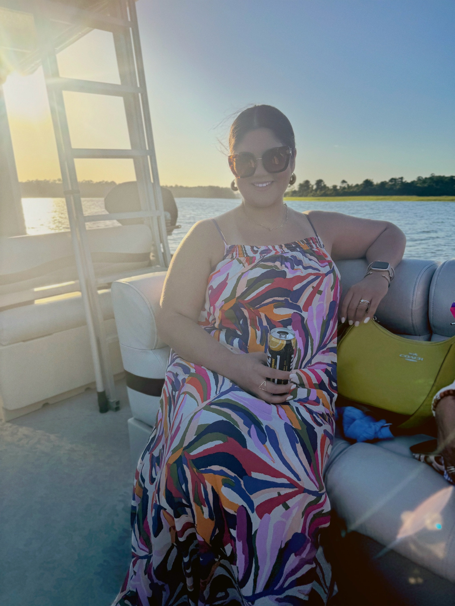 Perfect summer dress for vacation and weddings. I’m wearing an XL. The dress also has pockets 👏🏽

#LTKWedding #LTKMidsize #LTKPlusSize