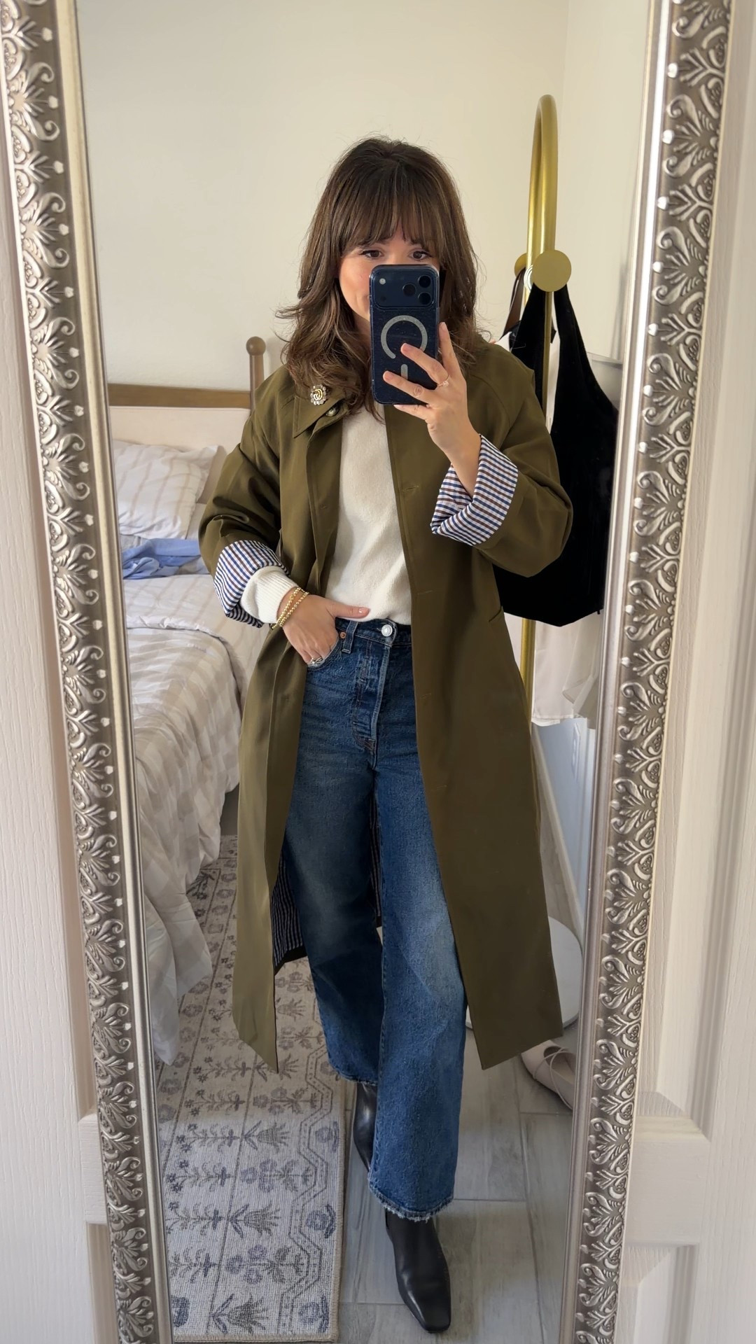 A classic trench that instantly elevates a simple jeans-and-boots outfit.
The fit works well on a 5’2 frame and layers easily for everyday wear.
One of those pieces you’ll reach for on repeat.

#LTKootd #LTKPetite
