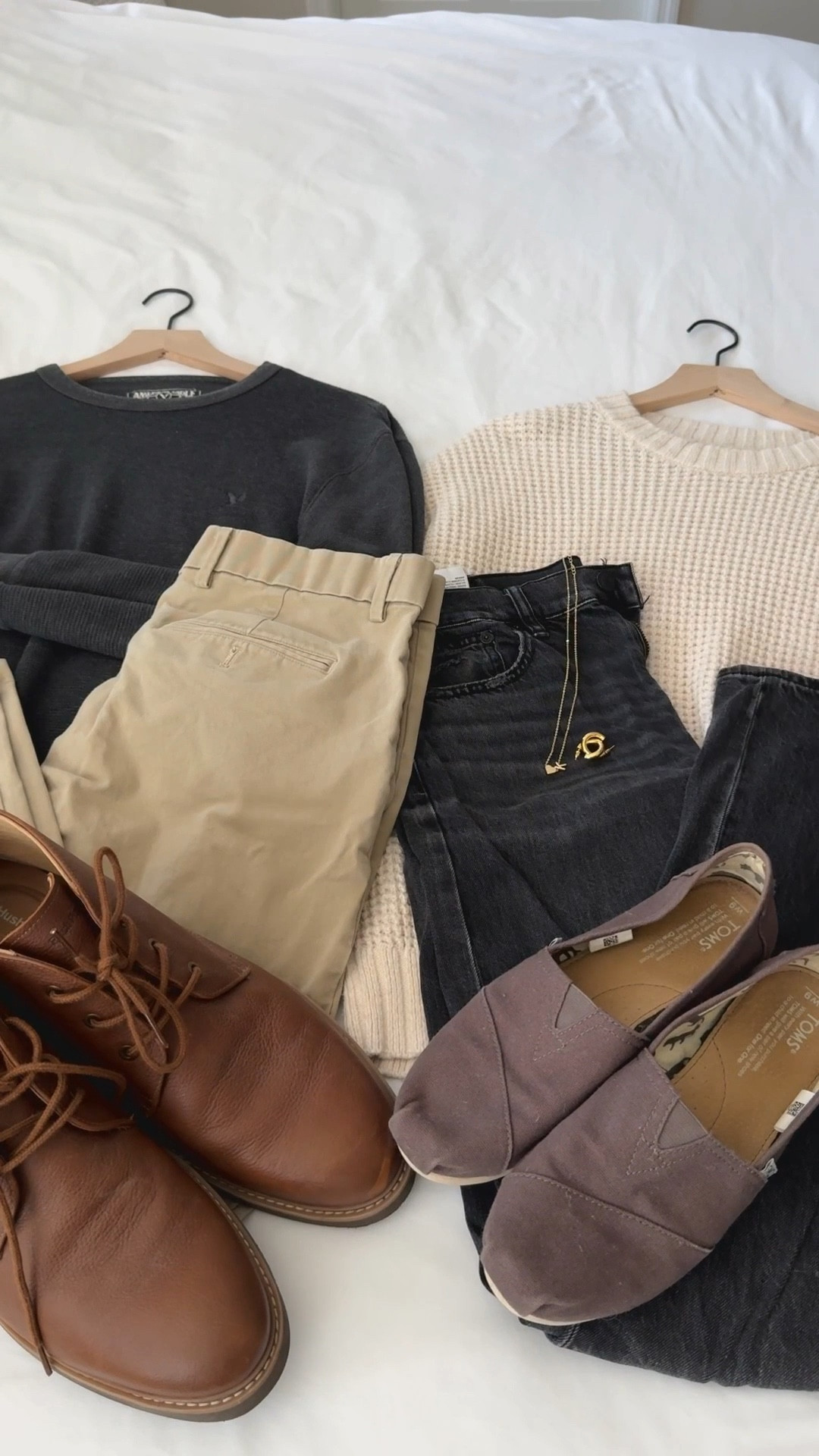 His and hers neutrals for cozy season 🤎 the kind of looks that work for coffee runs, weekend errands, or casual date nights. Effortless, comfy, and timeless 💅🏻✨
#LTKcouples #LTKfall #LTKwinterstyle #neutraloutfits #cozyvibes #fallfashion #hisandhers #LTKfinds #outfitinspo #LTKeverydaystyle

#LTKMens #LTKSeasonal #LTKHoliday