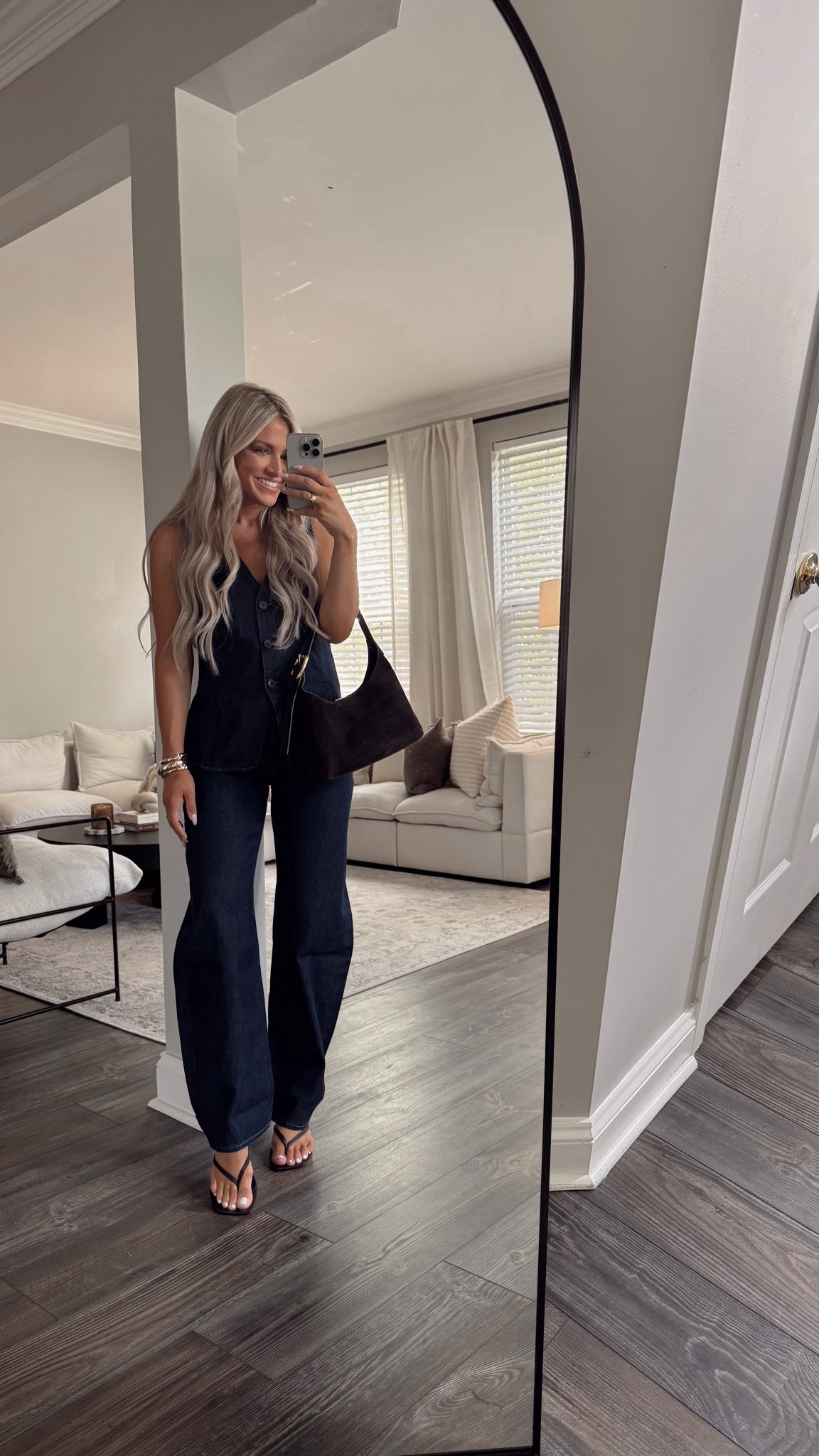 Last weeks outfit round up- these jeans and bag have been on constant rotation! Going to call these my it jeans of the season. 

#LTKStyleTip #LTKFindsUnder100 #LTKSeasonal