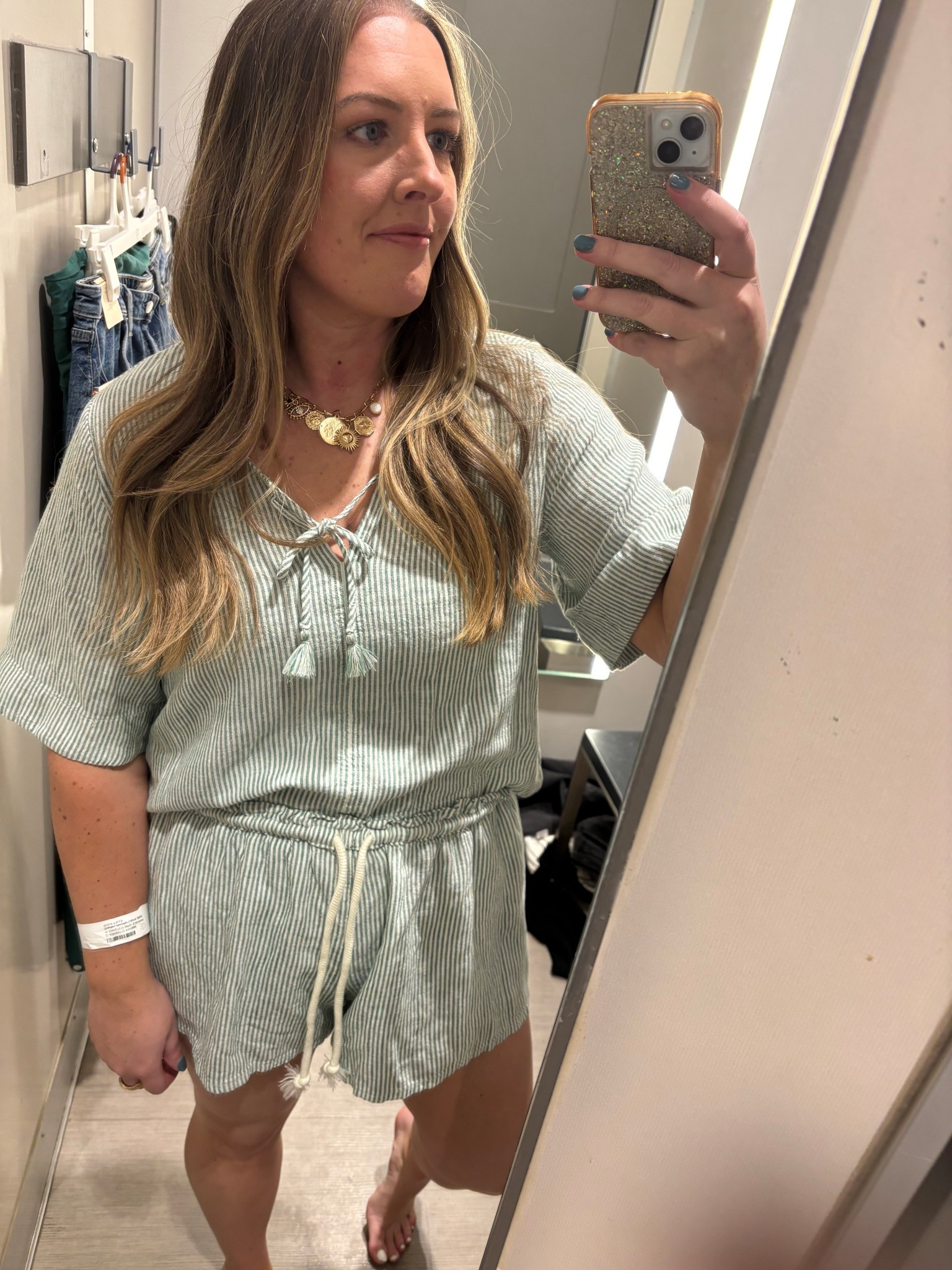 another matching set moment 💁‍♀️ but fair warning… these shorts are SHORT short (size up, trust me)

#LTKootd #LTKSeasonal #LTKMidsize