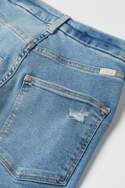 Curvy Fit Embrace Skinny Jeans | H&M (US + CA)