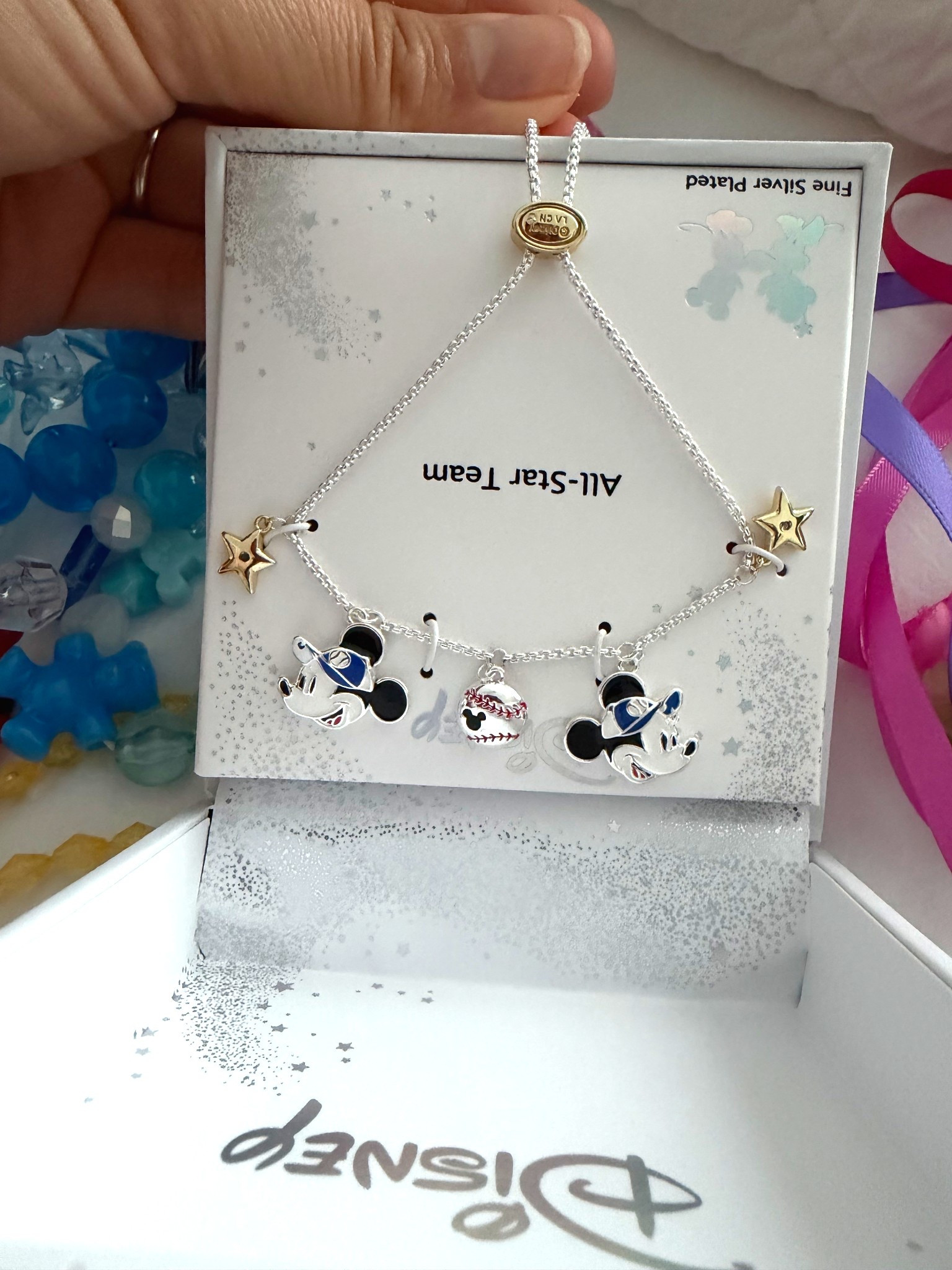 Perfect for game day! #disney #dodgers #mlb #gameday #gamedayoutfit #disneystyle #disneyjewelry #disneyoutfit #macys #disneydodgers 