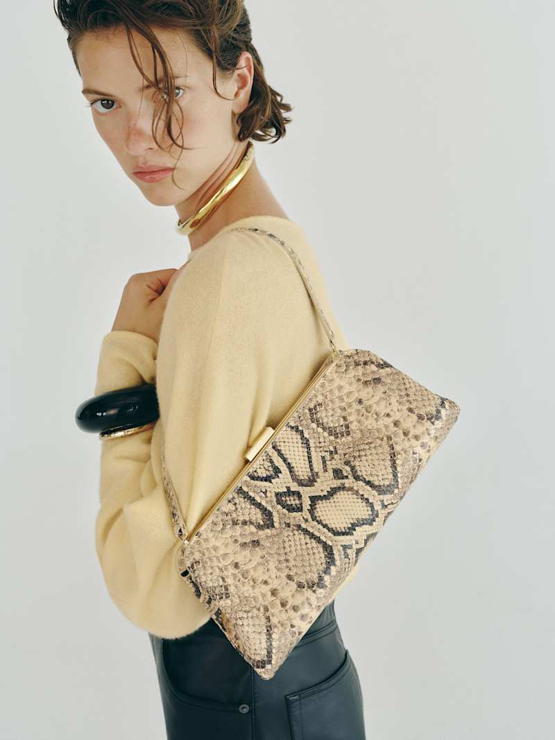 Lara Frame Bag | Reformation (Global)