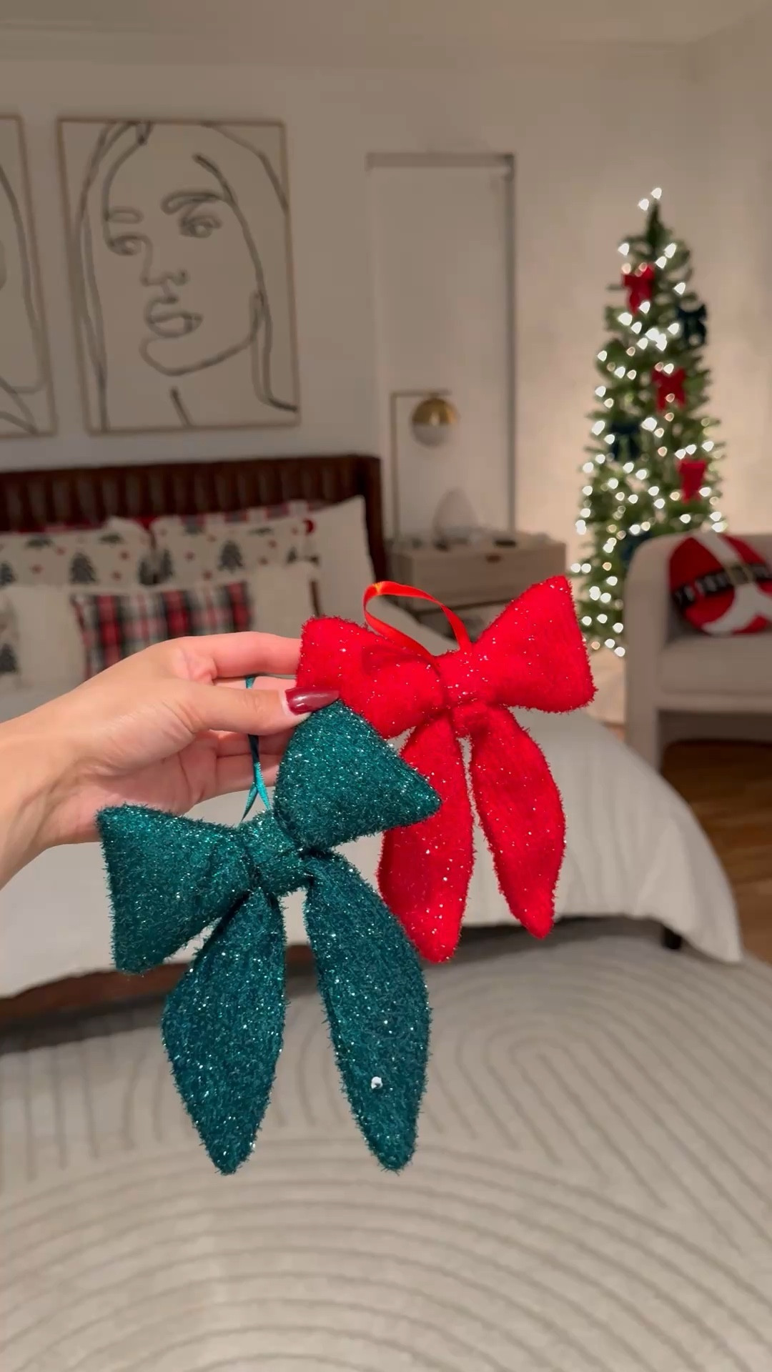The prettiest vibrant Christmas bows 😍❤️💚🎀 #LTKbows #LTKchristmas #LTKtarget #LTKchristmastree #LTKchristmasdecor #LTKsanta #LTKchristmasbedroom

#LTKHome #LTKSeasonal #LTKHoliday