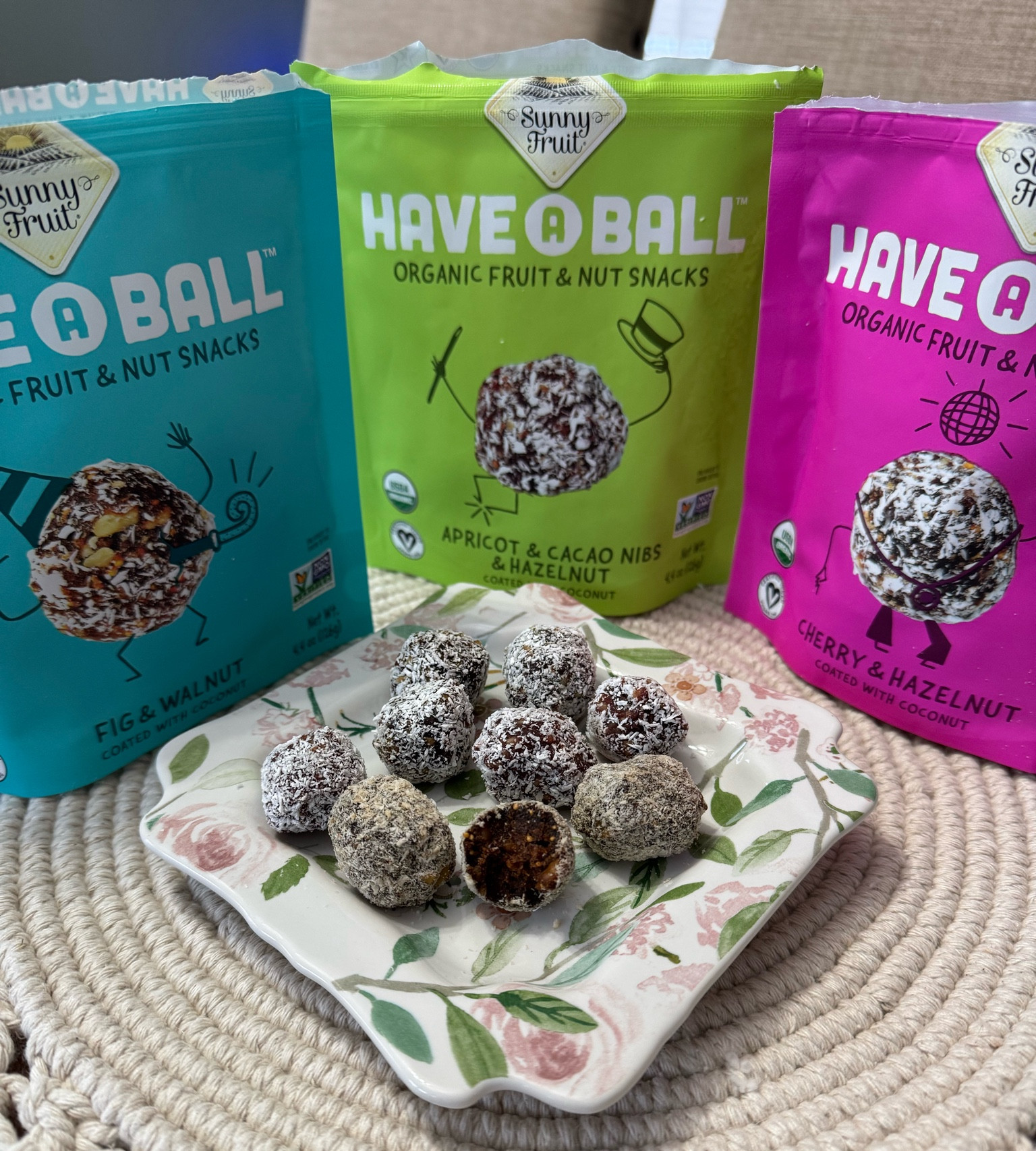 Finding healthy snacks that my daughter and I both love? A total win! 🎉 

These Sunny Fruit ‘Have A Ball’ bites are packed with organic fruit and nuts, making them the perfect after-school snack when the ‘I’m starving!’ shouts begin. Tasty, nutritious, and kid-approved!

#LTKKids #LTKFamily #LTKActive
