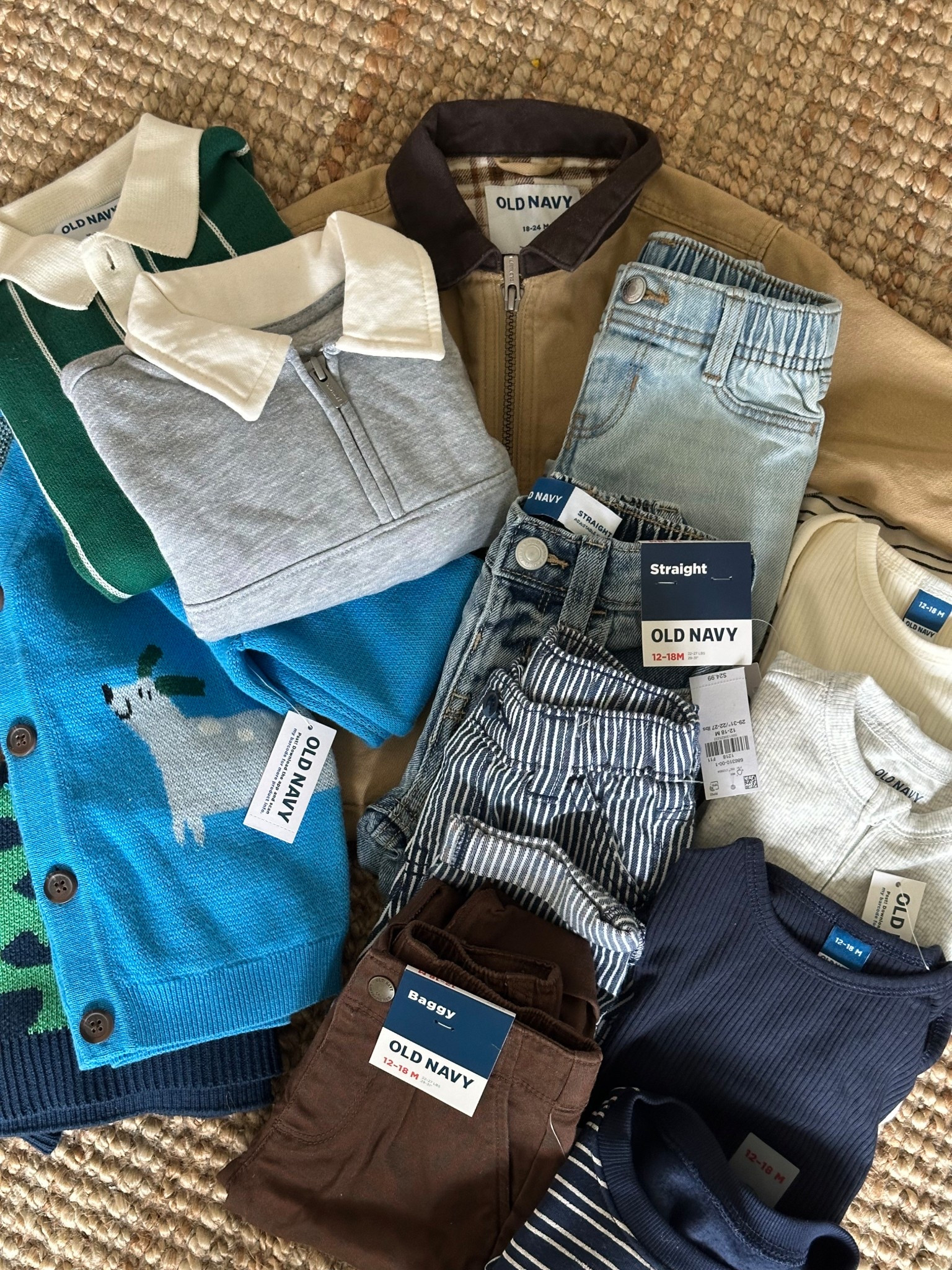 baby boy items we got from our recent trip to Old Navy: 