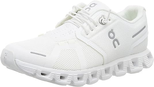 ON Women's Cloud 5 Sneakers | Amazon (US)