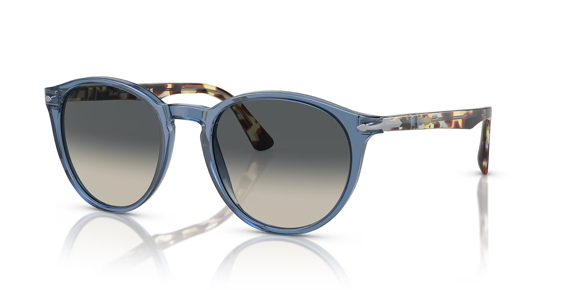 Lenses
   
   
      
         Lenses
         From standard to polarized, the selection of cryst... | Persol USA/CA