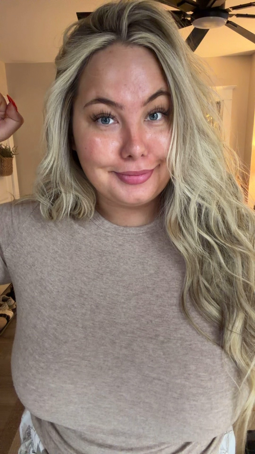 Apply mousse before bed, spray quick tan on top of thin skin areas (chest, shins, face, etc) for extra coverage!

Tanning routine, loving tan, quick tan, tan at home.

#LTKMidsize #LTKgrwm #LTKselfcare