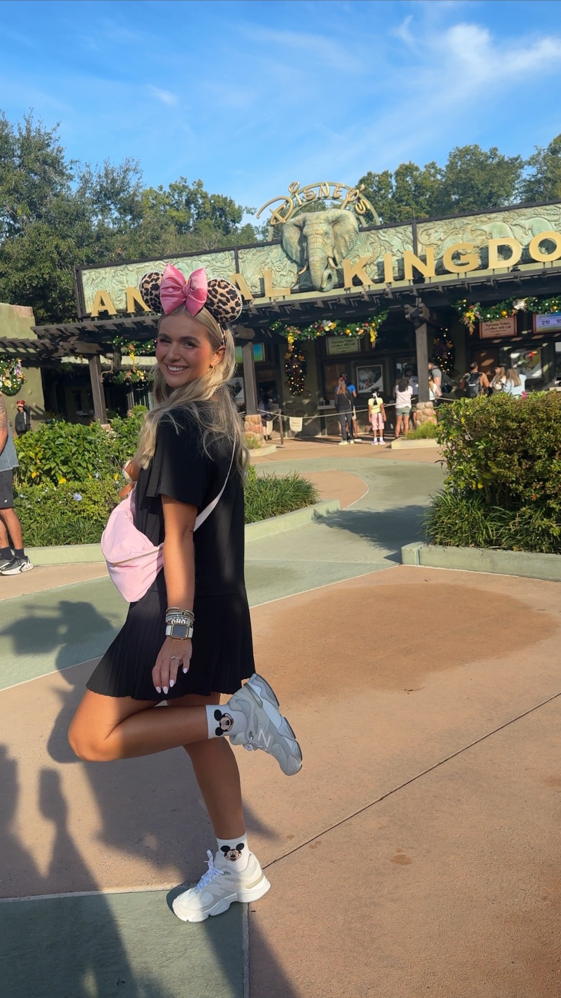 Animal Kingdom outfit inspo 💕🐆 #disney #ootd #animalkingdom #minnieears 

#LTKFindsUnder50 #LTKTravel #LTKdayinmylife