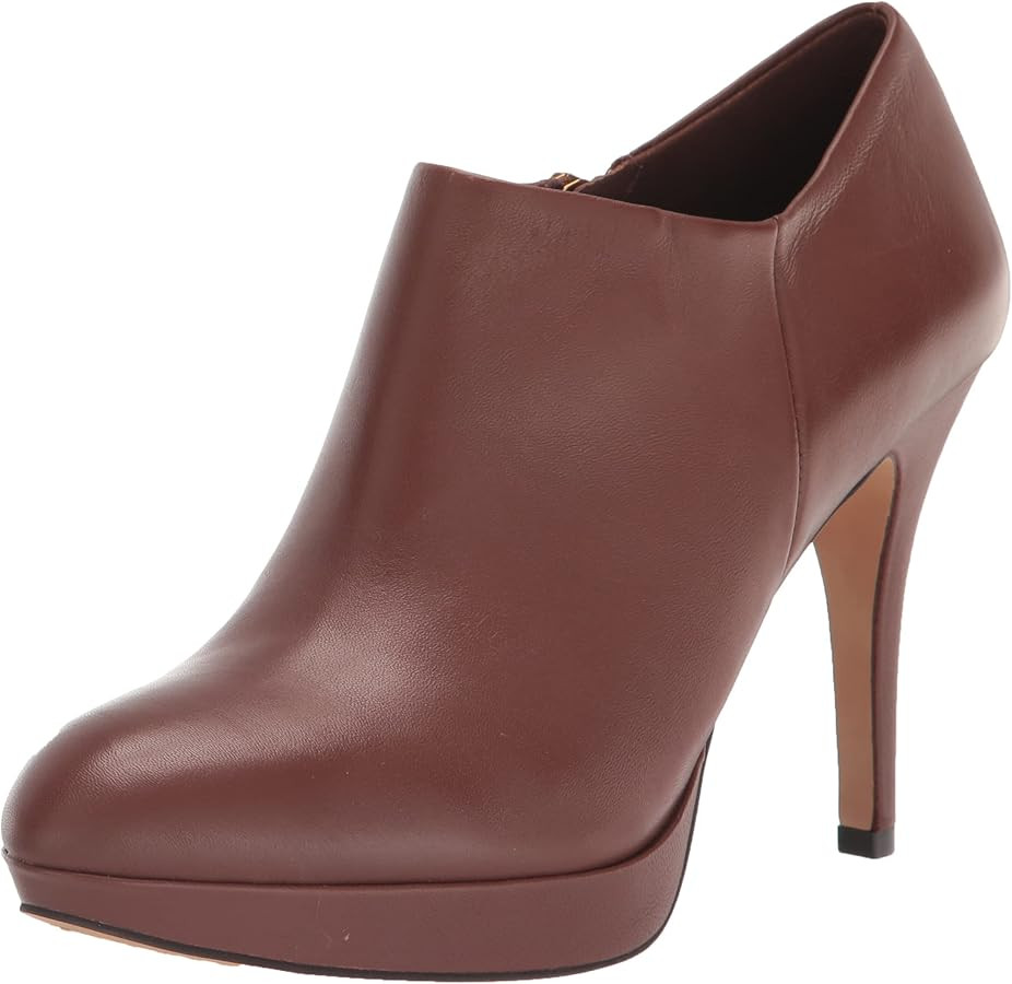 Vince Camuto Women's Elvin Bootie | Amazon (US)