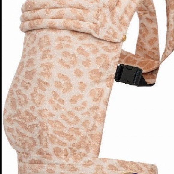 Discontinued Cotton Gold Leopard Zeitgeist | Poshmark