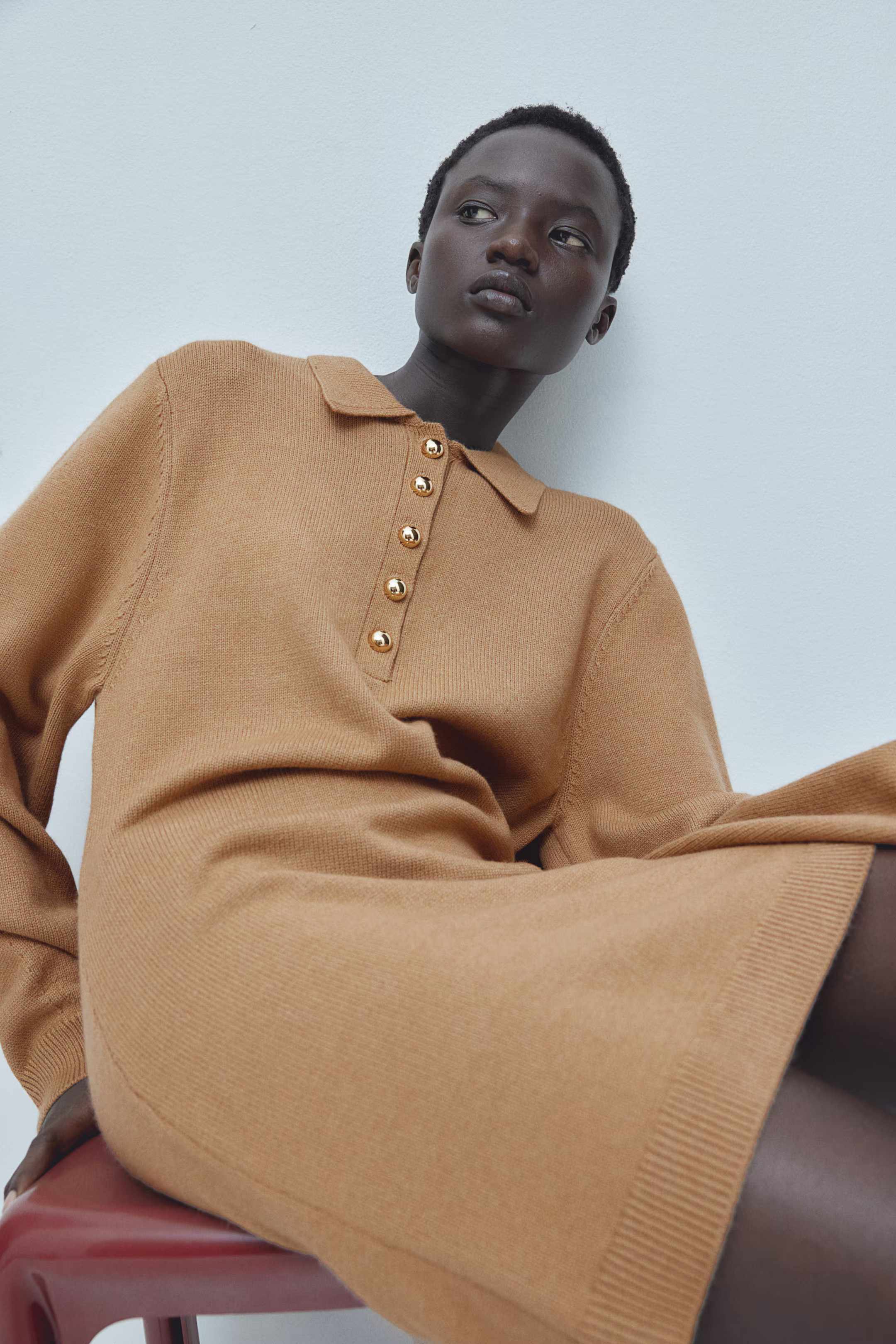 Feinstrickkleid mit Kragen | H&M (DE, AT, CH, NL, FI)