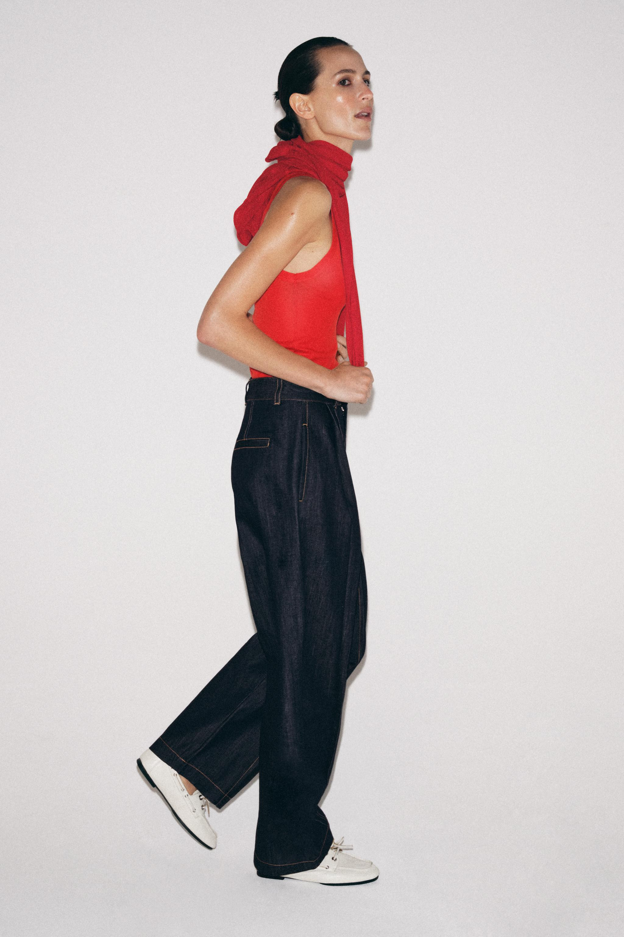 FINE KNIT SLEEVELESS TOP | Zara UK