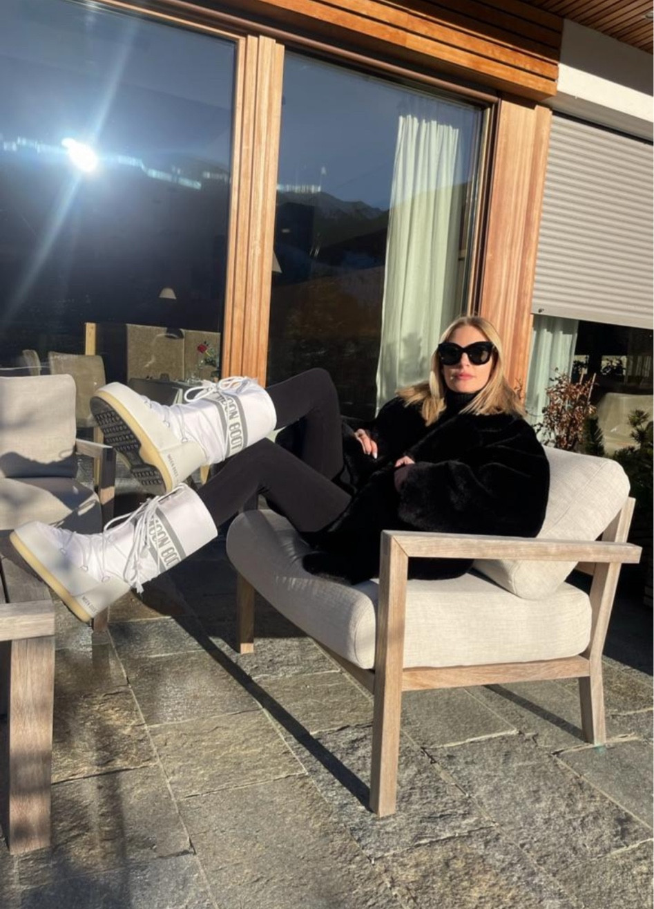 Moon Boots, Skiwear, Winter Style, Winter Fashion, Snow Boots, Apres Style, Winter boots

#LTKstyletip #LTKeurope #LTKSeasonal