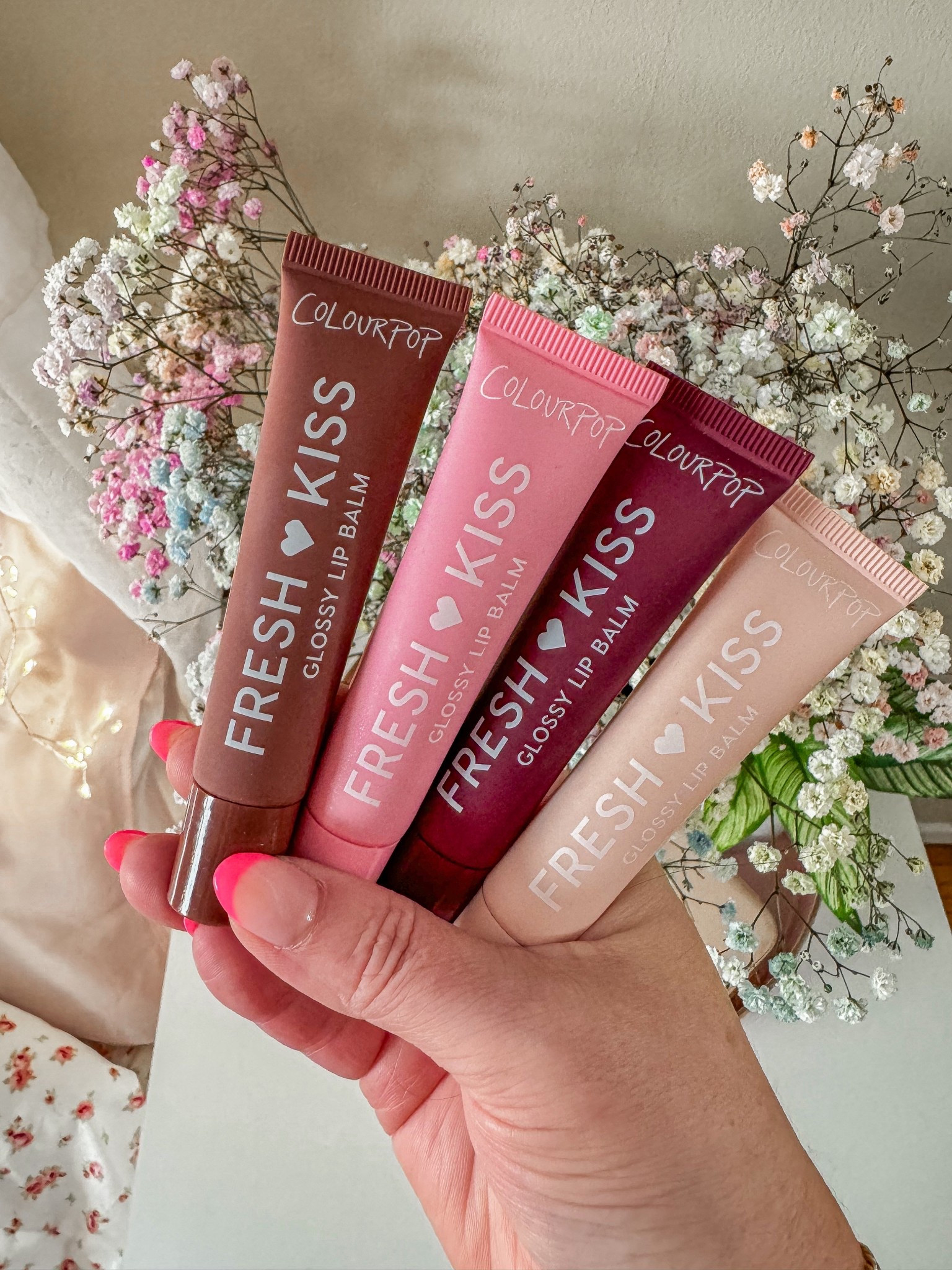 #ad #ColourPopxTarget #TargetPartner #Target #liketkit
@colourpopcosmetics @target 

$10 lip glosses and they are so yummy! Hydrating and smell so good! These give the perfect hint of color! 

Beauty over 40, mature skin, Target finds, spring beauty, lip gloss, lip balm 

#LTKOver40 #LTKBeauty #LTKFindsUnder50