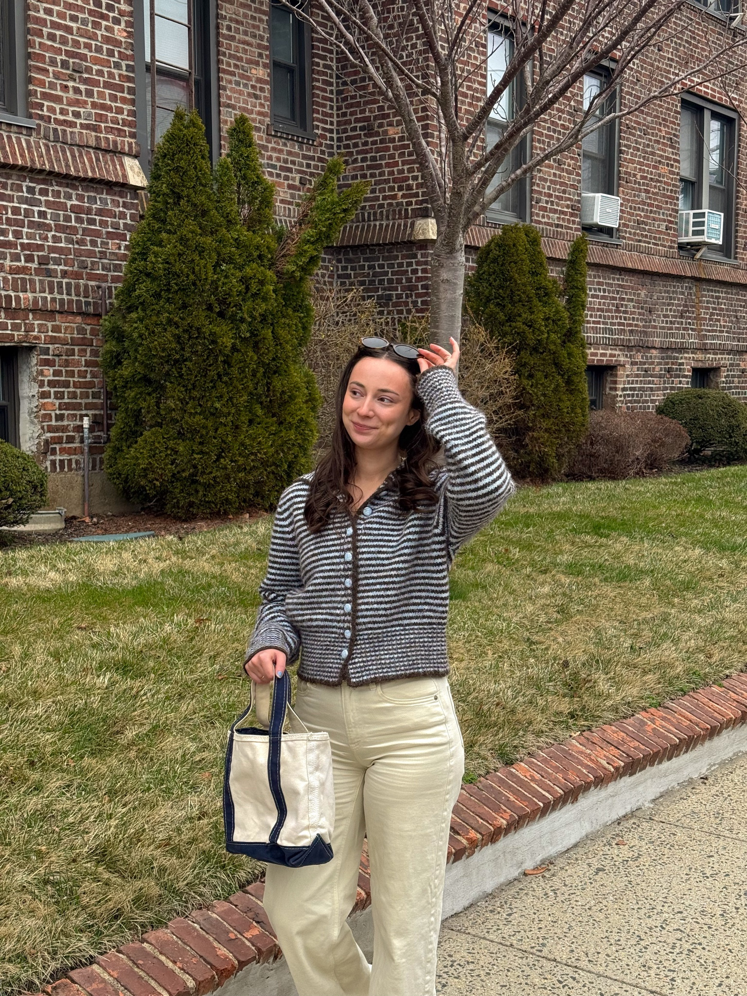 coastal outfits, city girl style, chic coffee shop looks, SoHo streetwear inspo, preppy outfits, minimalist everyday style, trendy outfits 2026, casual chic New York outfits, neutral wardrobe, capsule closet inspo

#LTKootd