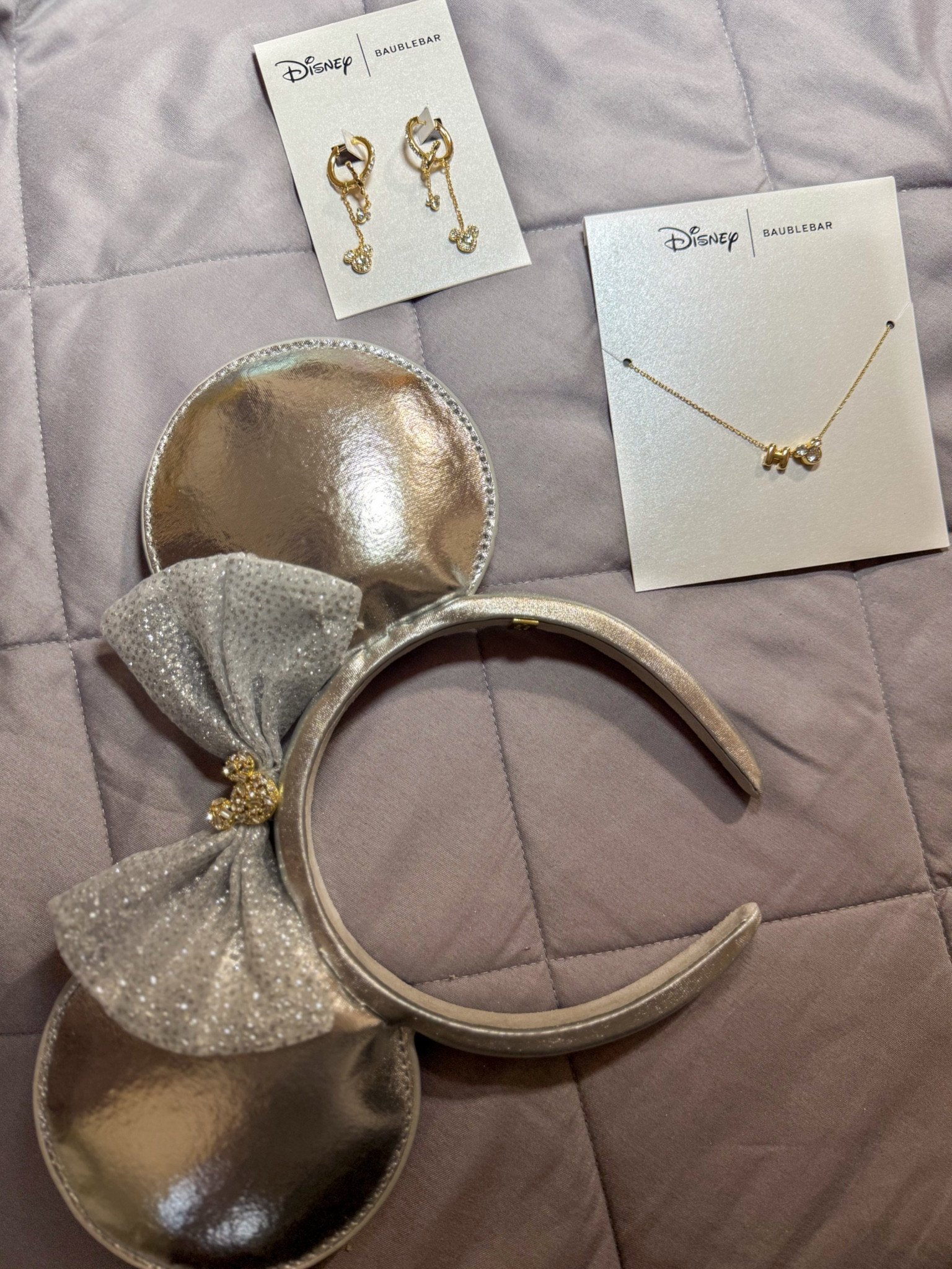 New BaubleBar x Disney Luxe range is out now! Holiday outfit, Disney style, luxe, Disney jewelry, Minnie ears, holiday gift, gifts for her, Hanukkah gift, necklace, earrings

#LTKSeasonal #LTKGiftGuide #LTKStyleTip