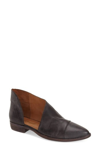 Women's Free People 'Royale' Pointy Toe Flat, Size 7.5-8US / 38EU - Black | Nordstrom