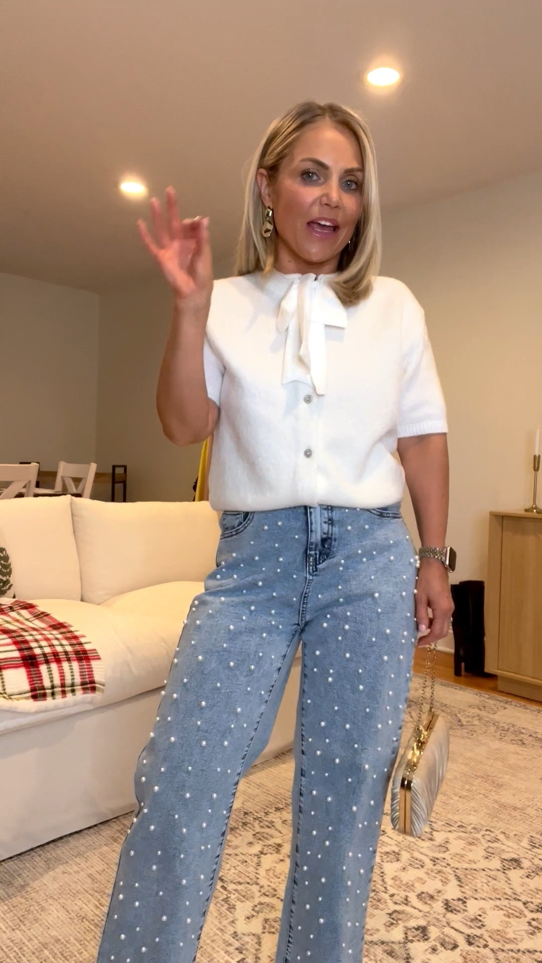 These new pearl jeans are a favorite of mine  so easy to dress up or down! I paired it with this Walmart sweater for a perfect winter date night look!


Walmart finds, Walmart fashion, Amazon fashion, Amazon jeans, date night look, NYE outfit, date night outfit, petite fashion, midsize fashion  

#LTKgrwm #LTKootd #LTKPetite