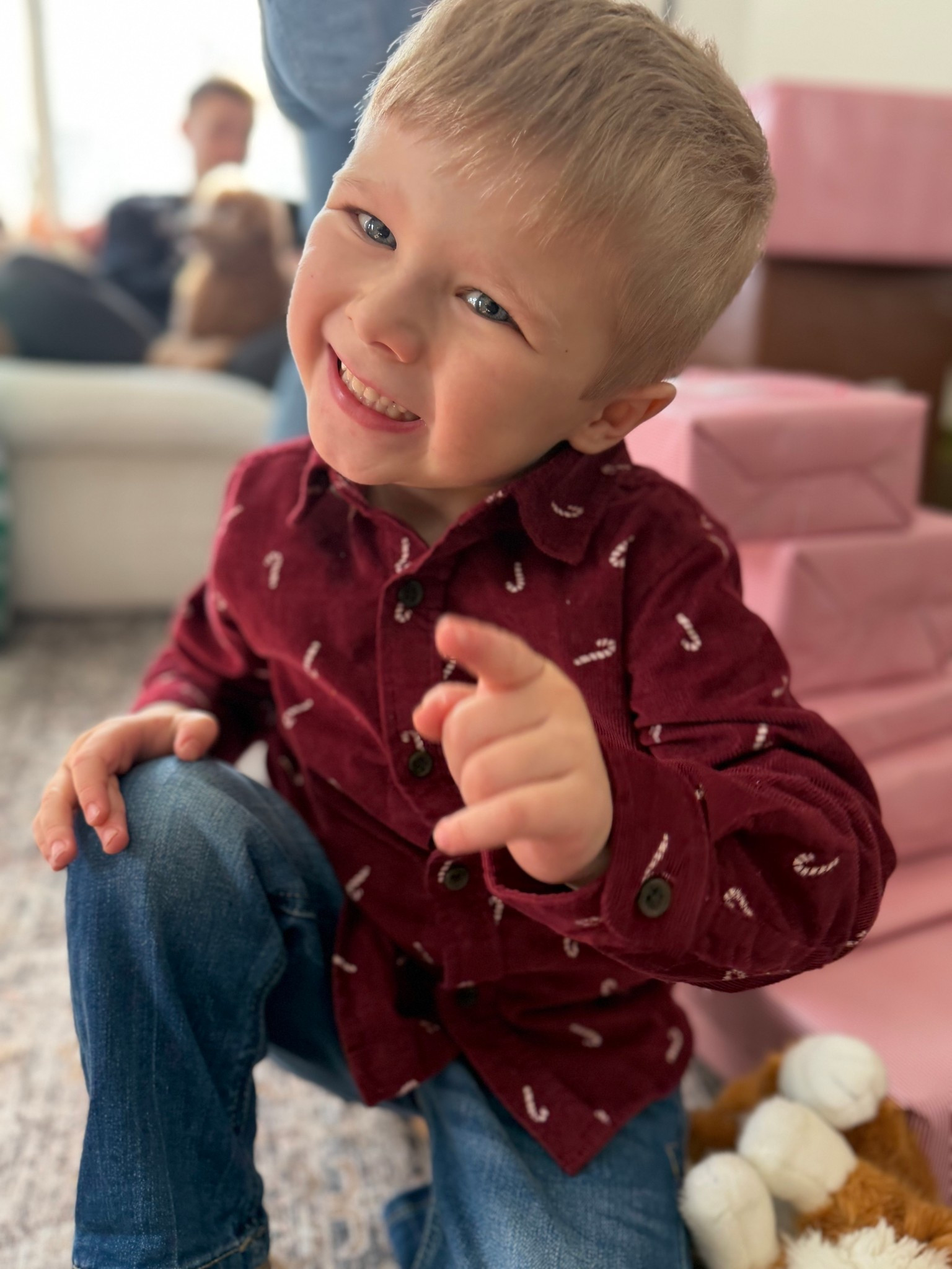 This kids candy cane shirt is so sweet ♥️🤍🎄

#LTKHoliday #LTKootd #LTKKids