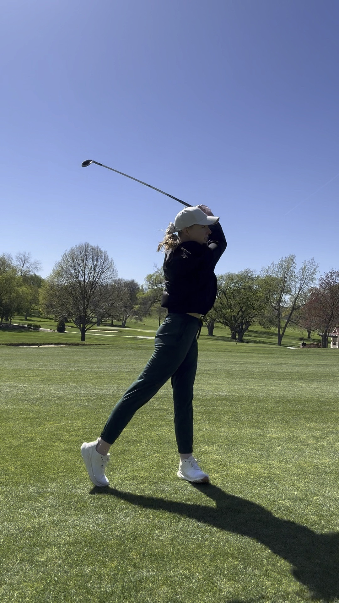 My new favorite joggers! Wearing an XS. 
Perfect for golf, running errands or casual wear! #golf #womensgolf

#LTKActive #LTKfindsunder50