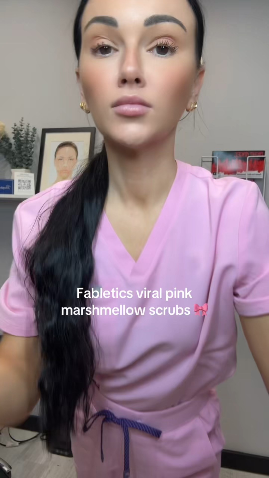 Fabletics marshmallow pink! @Fabletics 


#scrubs 

#LTKgrwm #LTKWorkwear #LTKdayinmylife