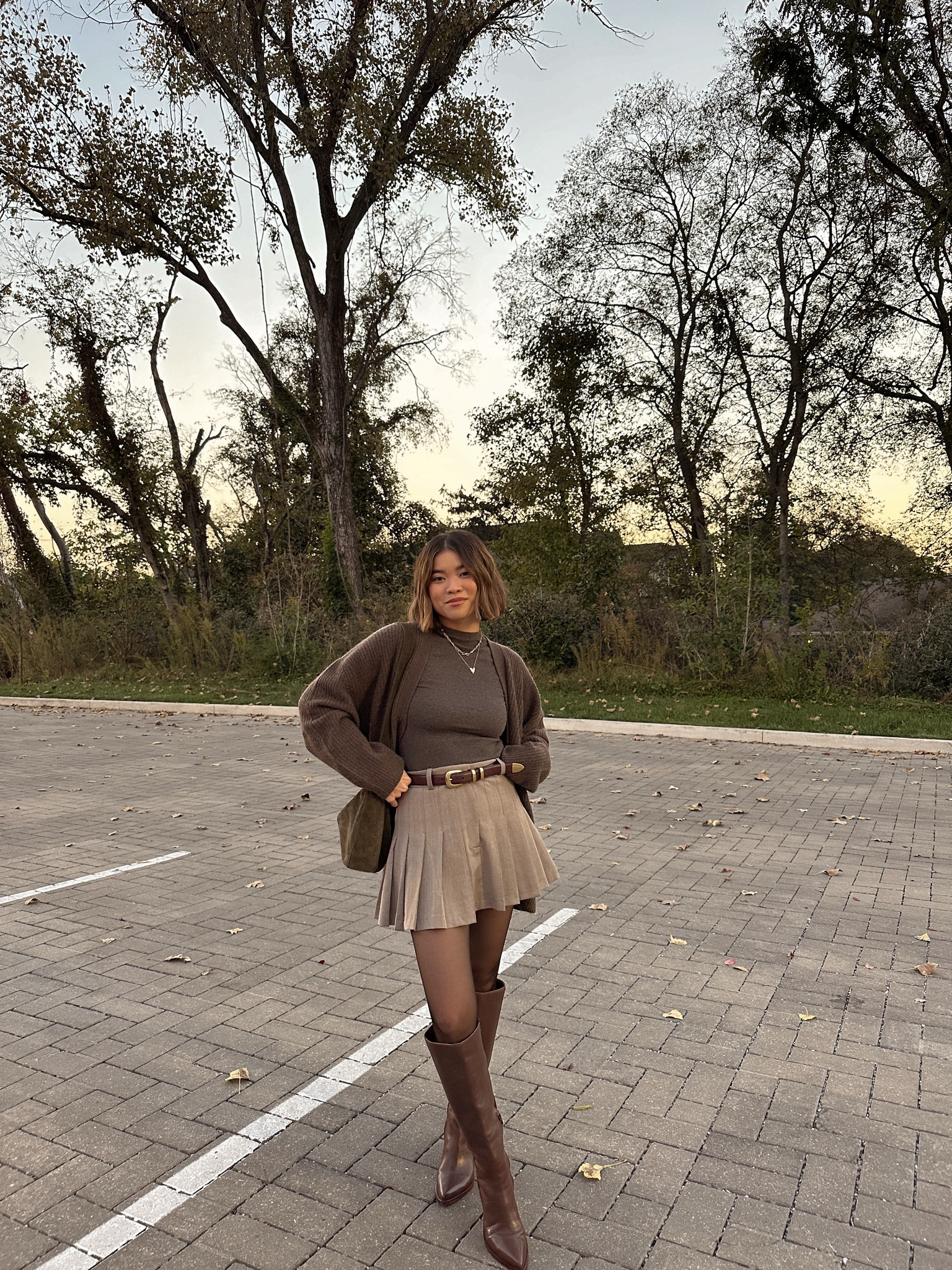 Sweater size small, skirt size XS. 

#falloutfits #abercrombie #quince #dolcevita #nashvilleoutfit #falloutfit #skirt #madewell 

#LTKShoeCrush #LTKSeasonal #LTKxMadewell